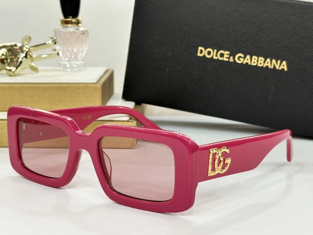 Comfortable 1750 Dolce & Gabbana AAA Quality Sunglasses