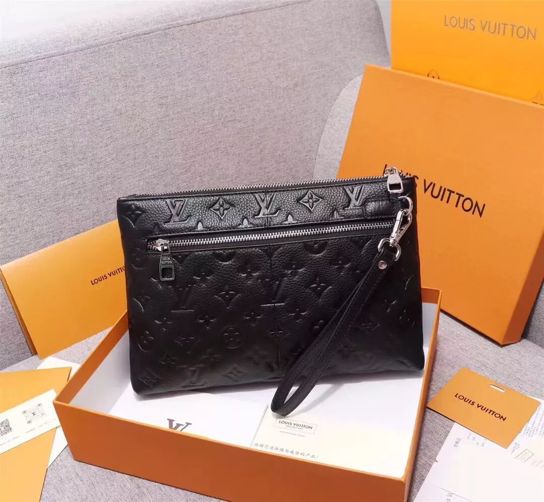 Comfortable 1779 Louis Vuitton AAA Man Wallets