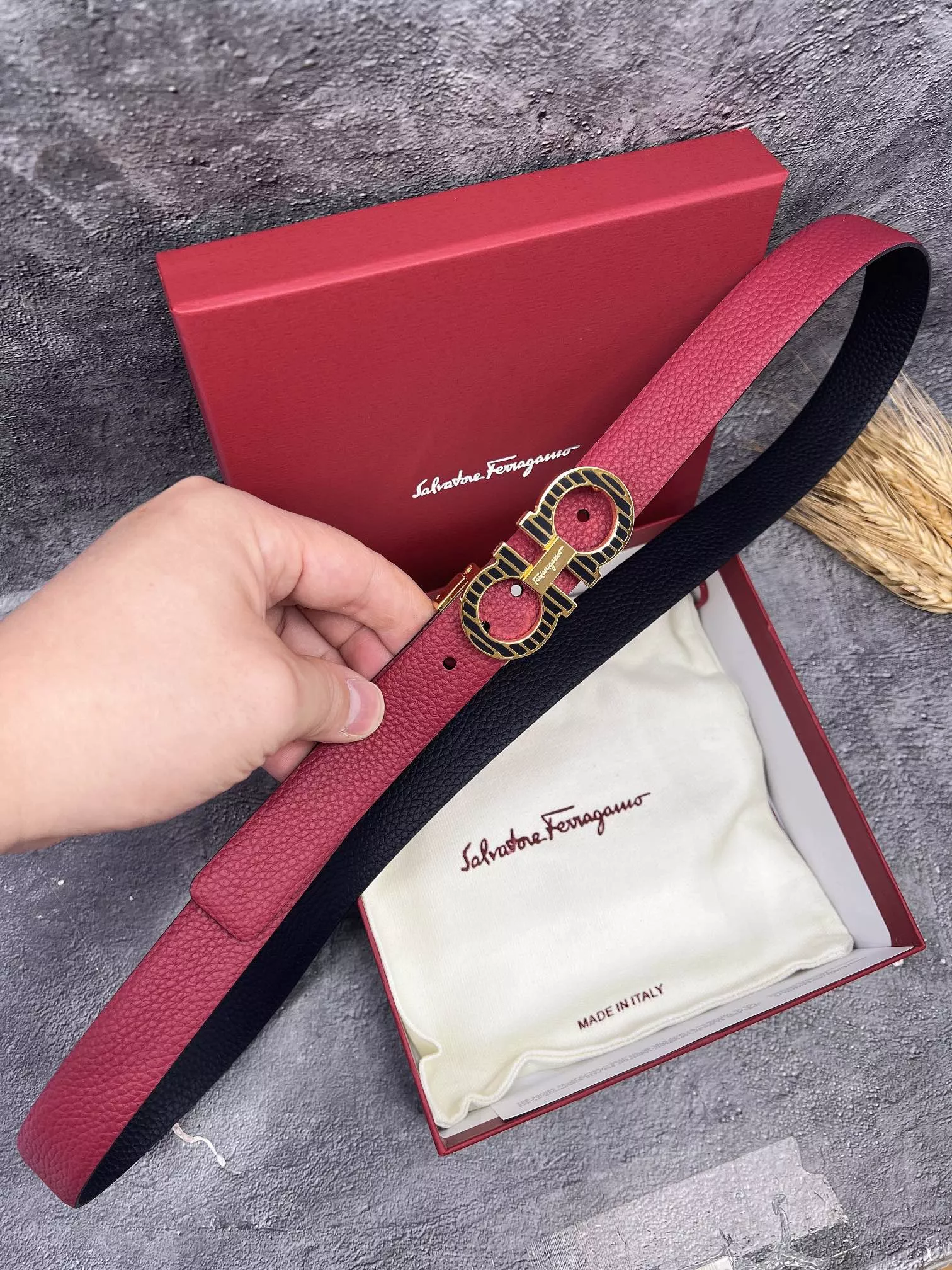 Comfortable 1832 Salvatore Ferragamo AAA Quality Belts In 2.5cm For Women