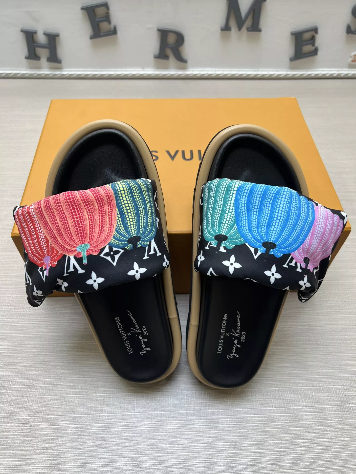 Comfortable 1938 Louis Vuitton Slippers For Women