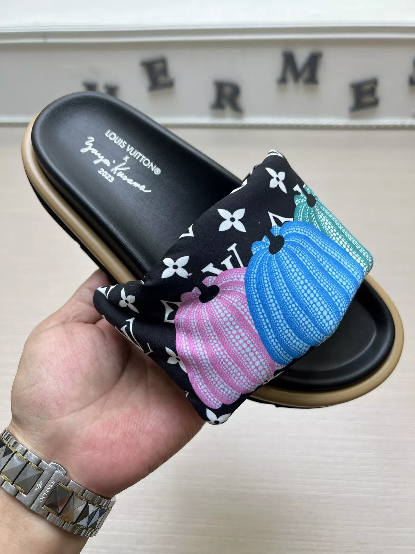 Comfortable 1938 Louis Vuitton Slippers For Women