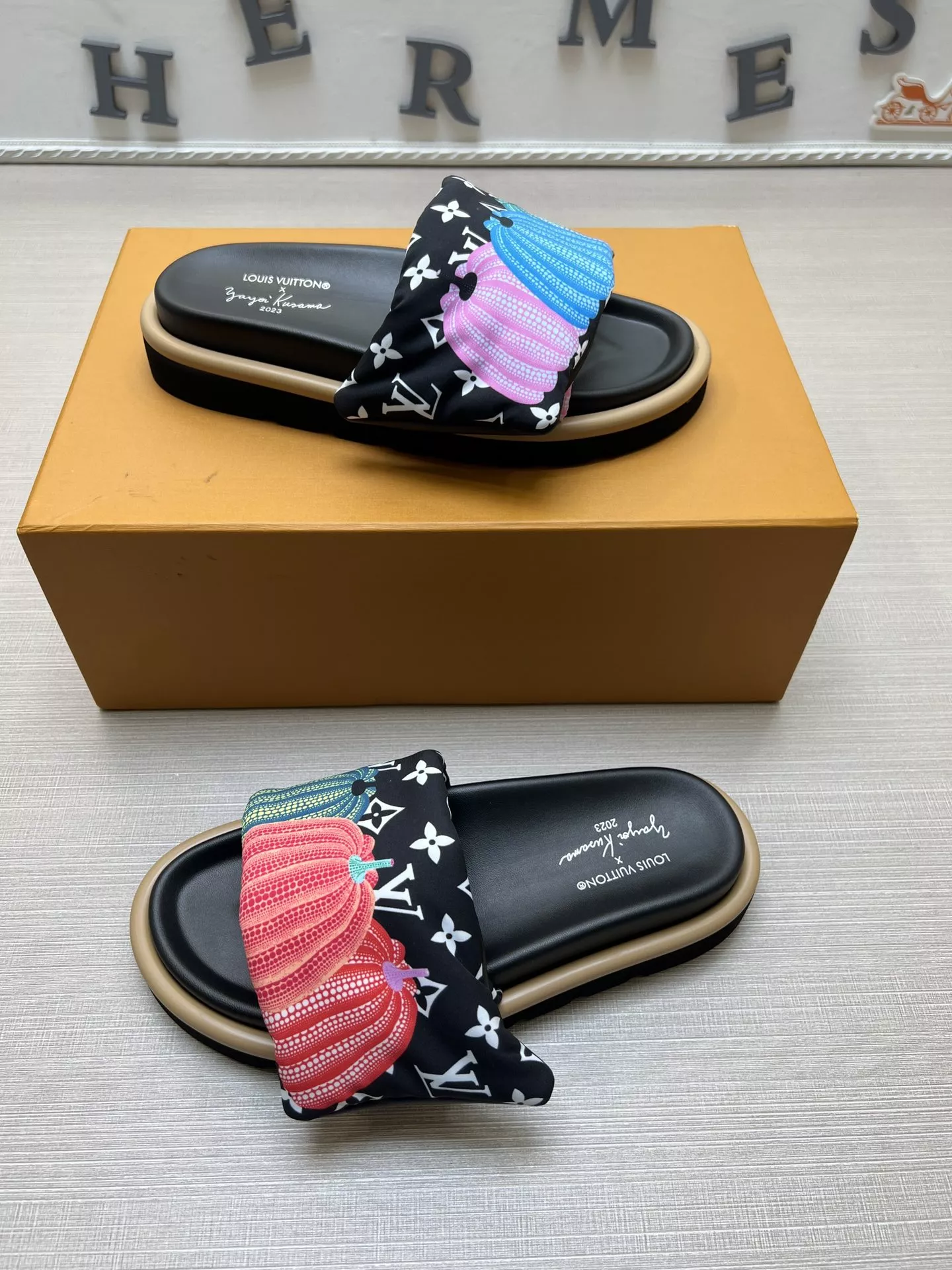 Comfortable 1938 Louis Vuitton Slippers For Women