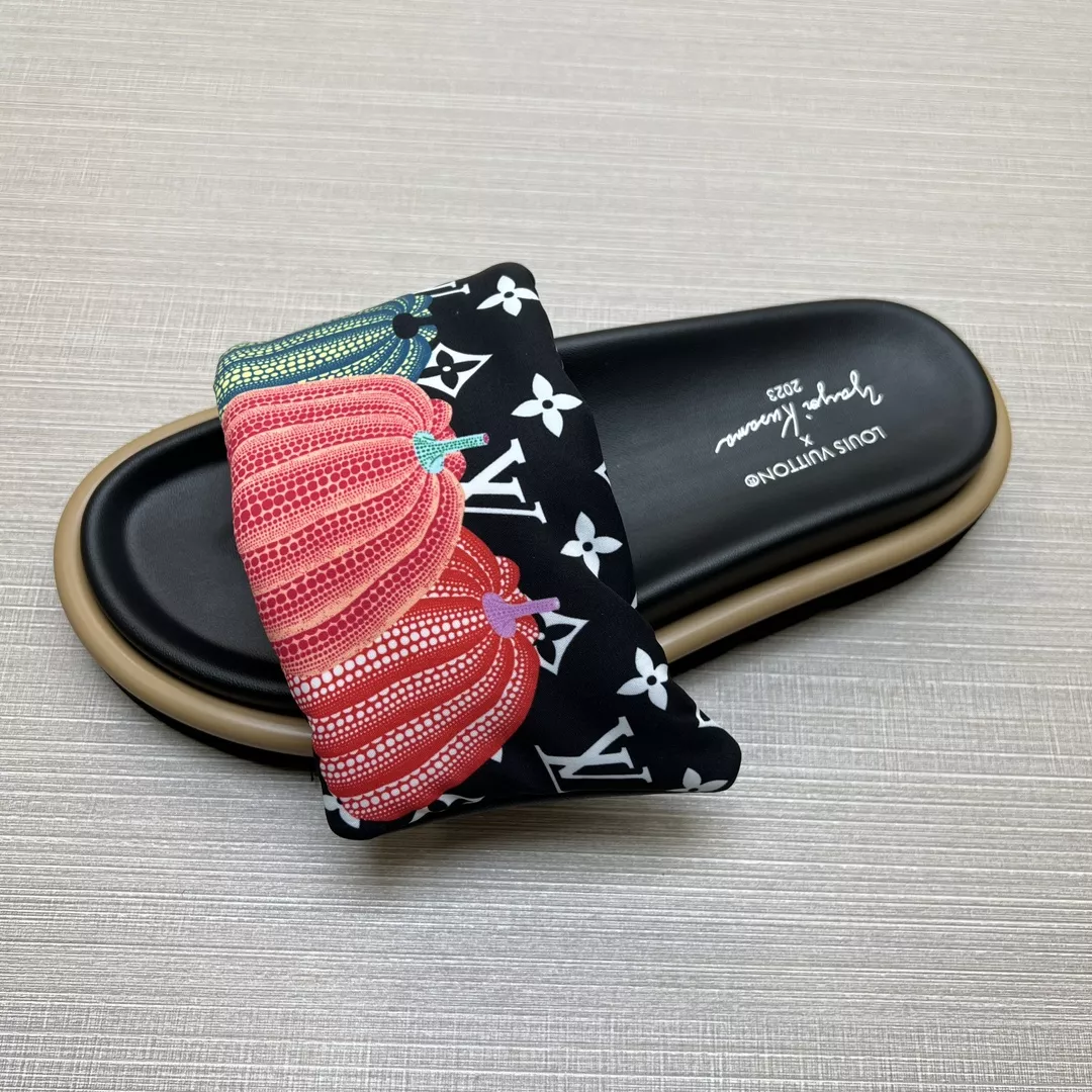 Comfortable 1938 Louis Vuitton Slippers For Women