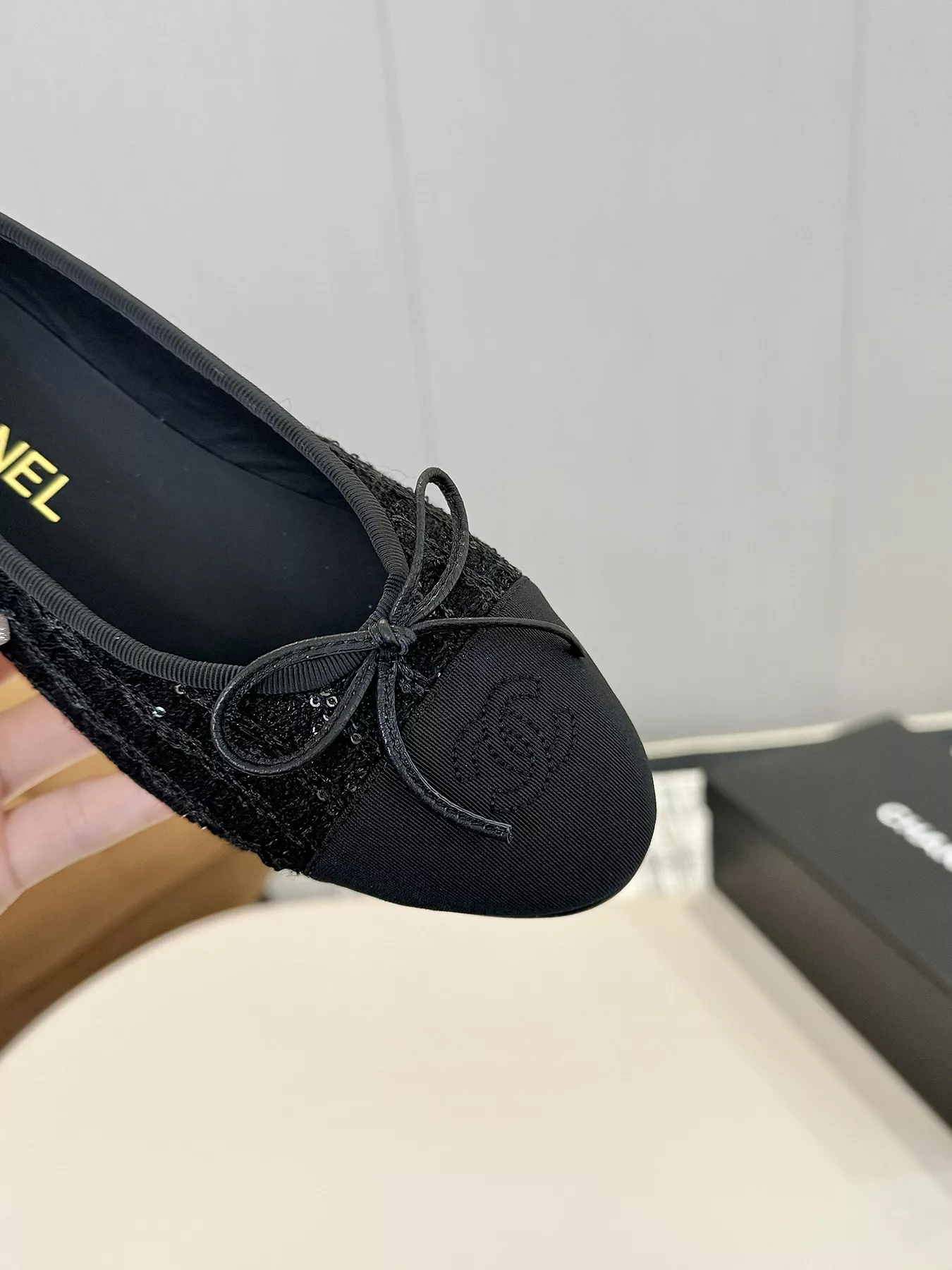 Comfortable 2028 Chanel Flat Shoes For Women