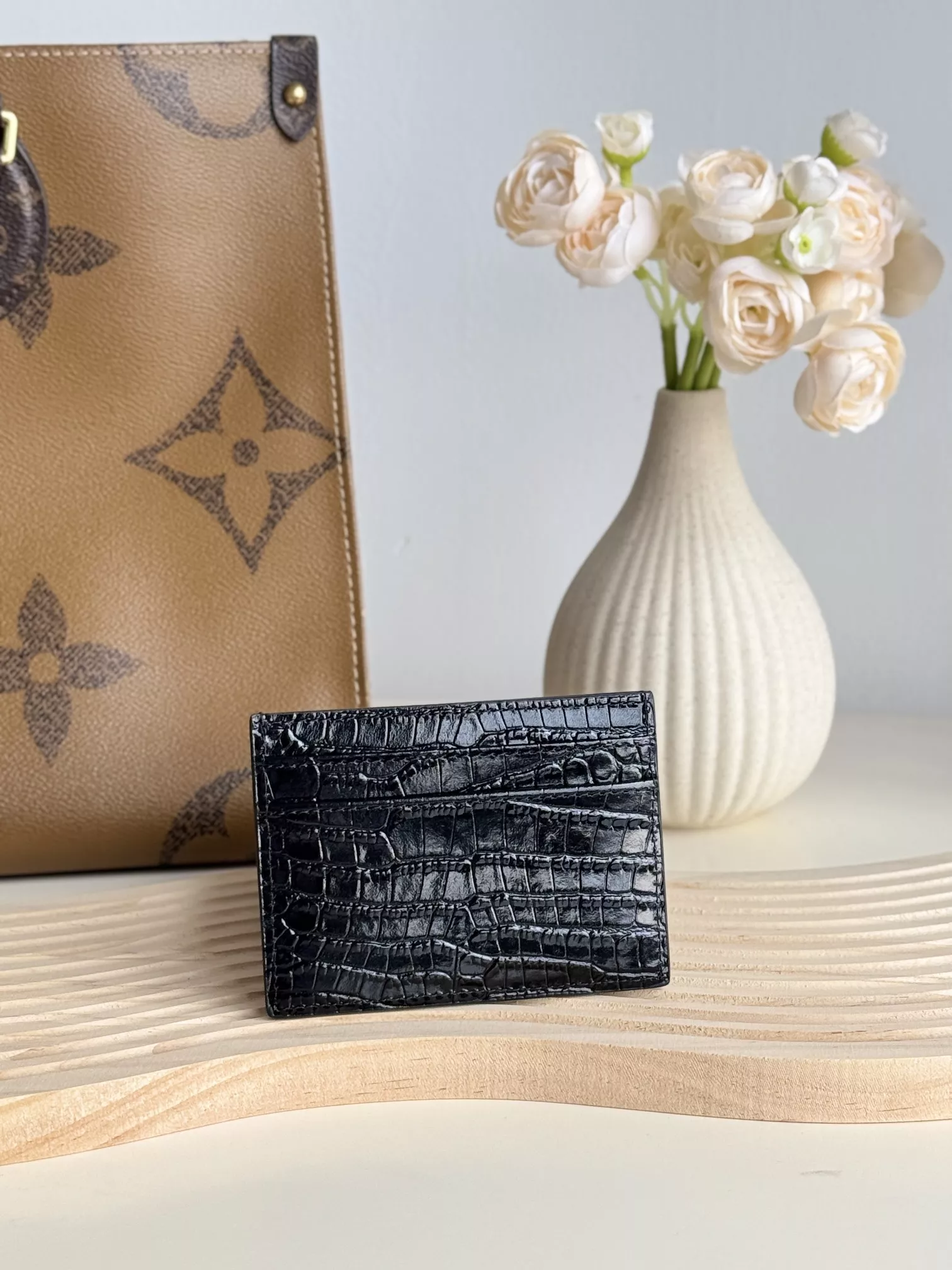 Comfortable 220 Yves Saint Laurent YSL Card Case For Women