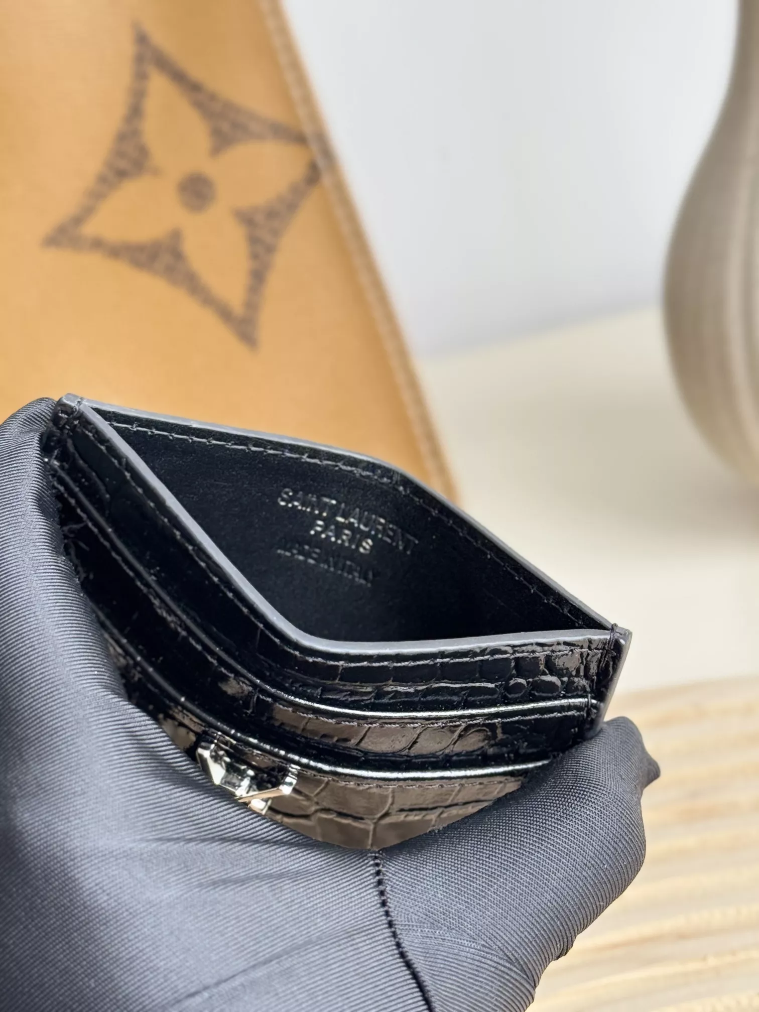 Comfortable 220 Yves Saint Laurent YSL Card Case For Women