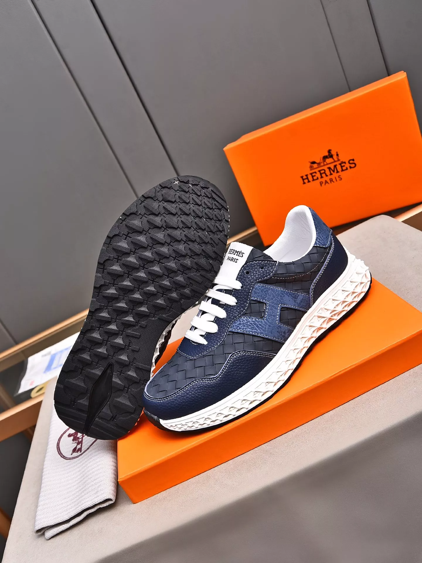 Comfortable 2321 Hermes Casual Shoes For Men