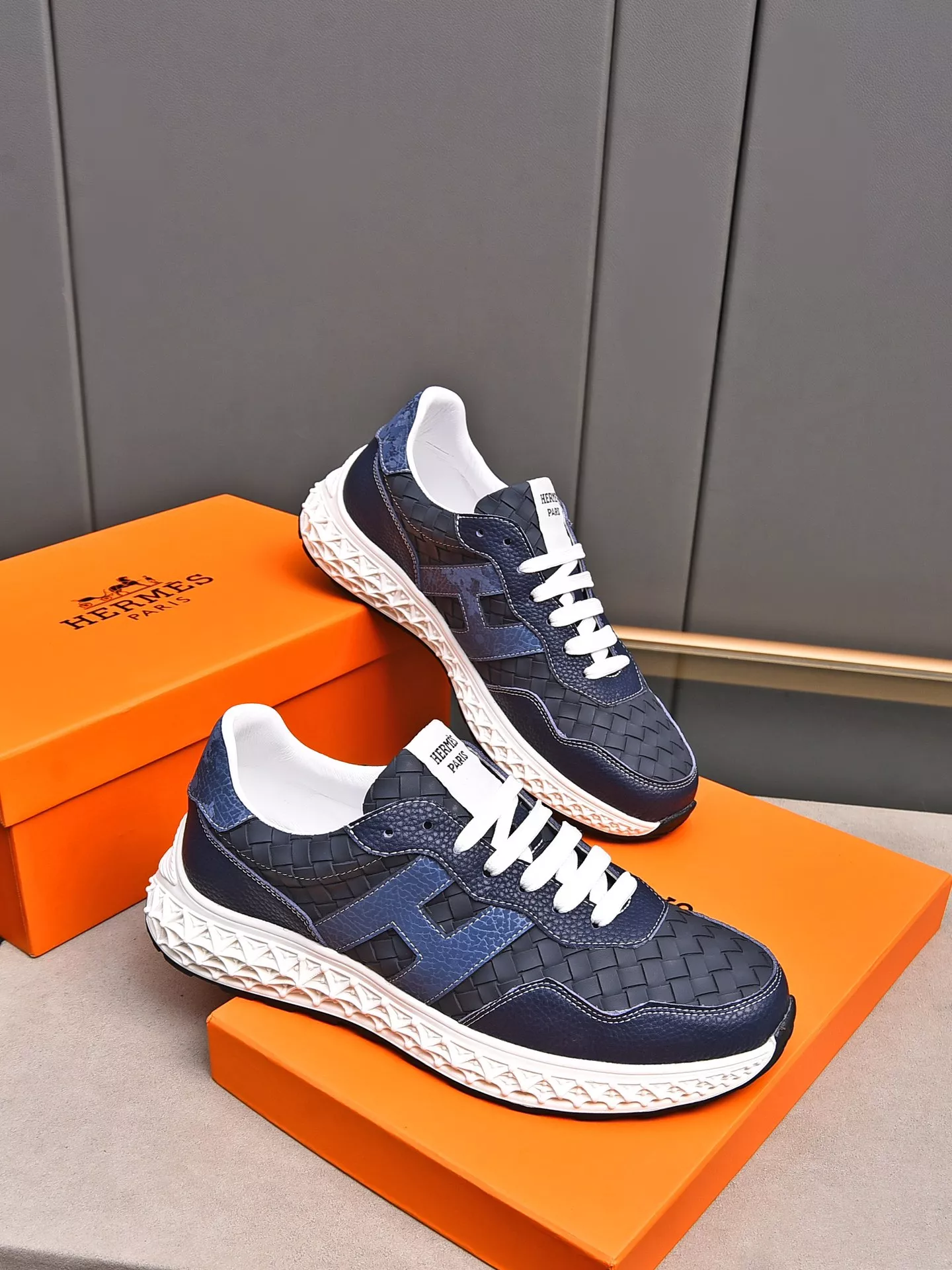 Comfortable 2321 Hermes Casual Shoes For Men