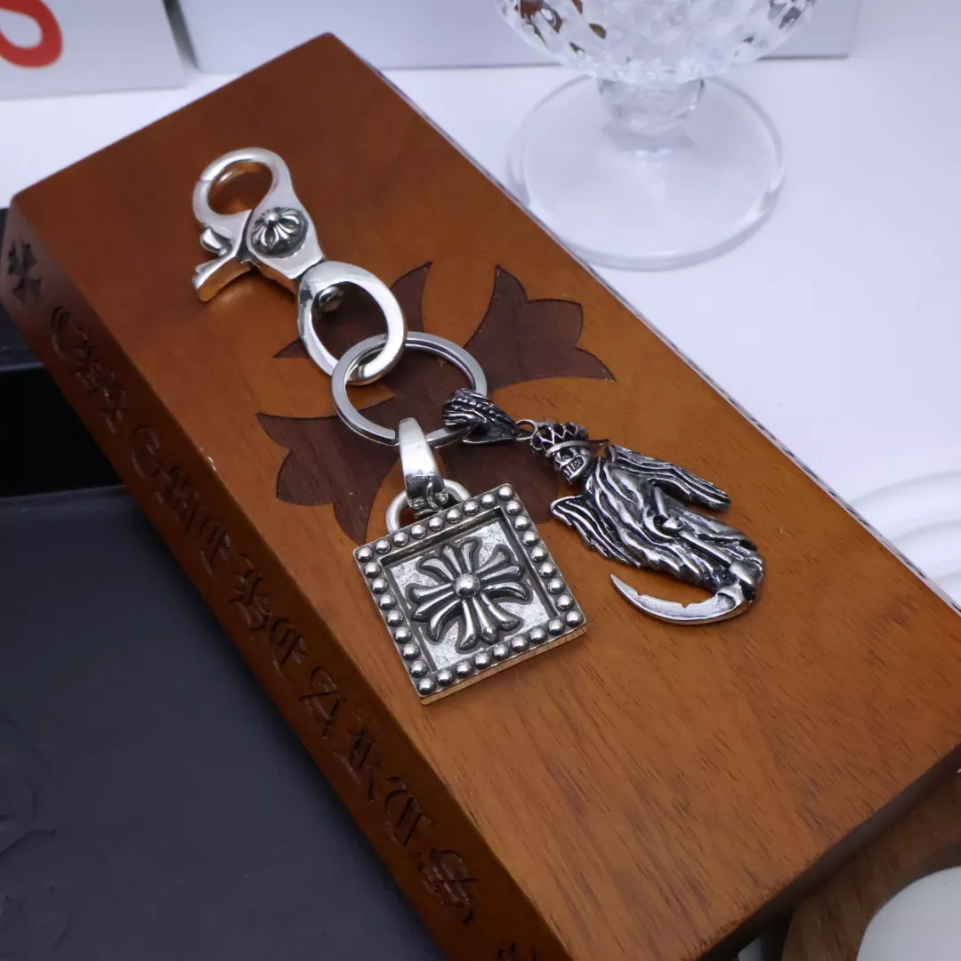 Comfortable 2486 Chrome Hearts Key Holder And Bag Buckle