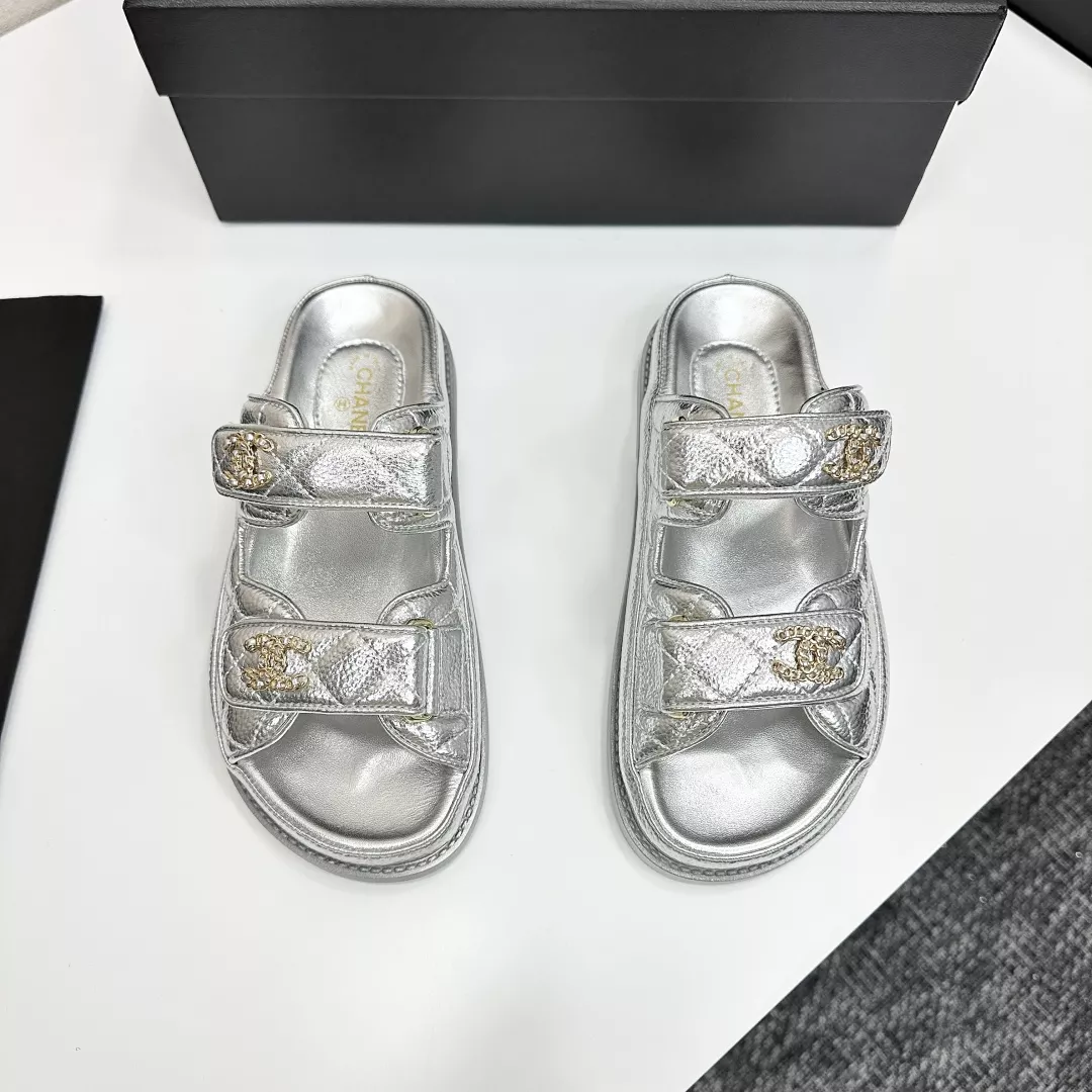 Comfortable 2507 Chanel Slippers For Women