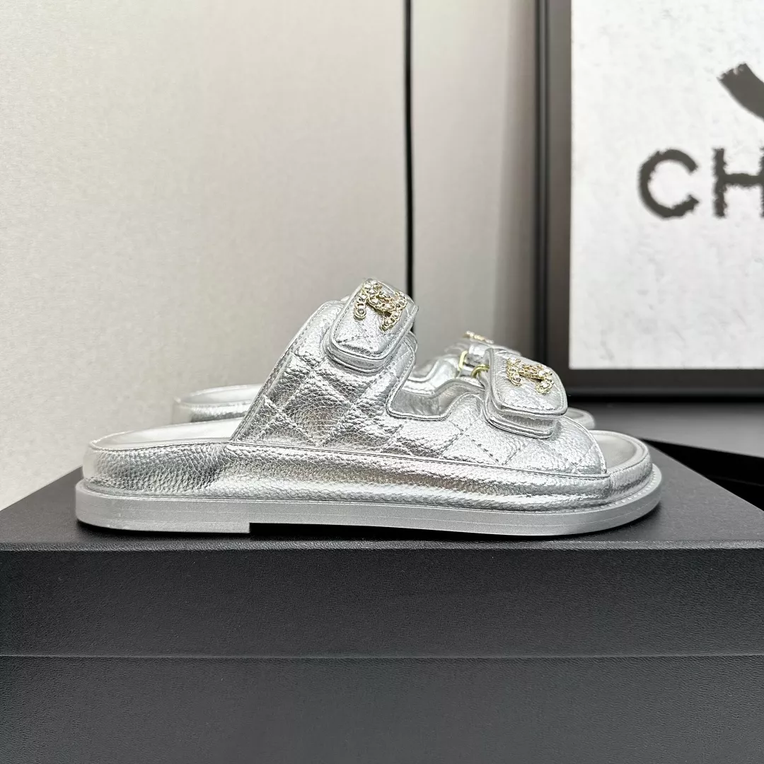 Comfortable 2507 Chanel Slippers For Women
