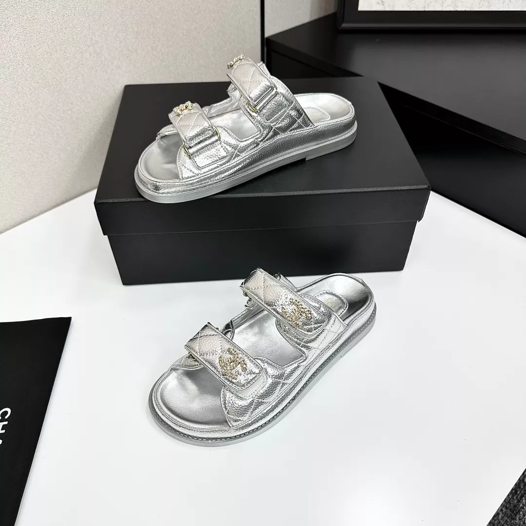 Comfortable 2507 Chanel Slippers For Women