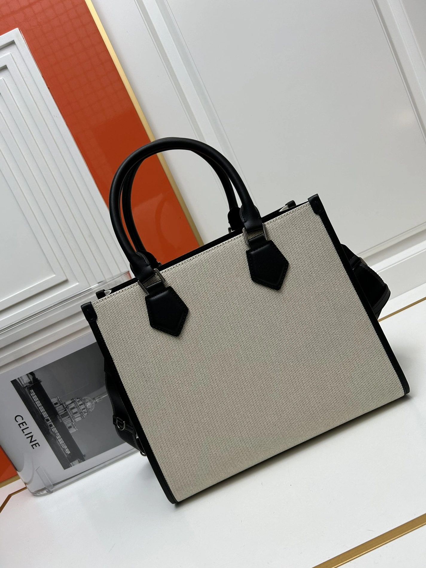 Comfortable 2517 Dolce & Gabbana AAA Quality Handbags For Women