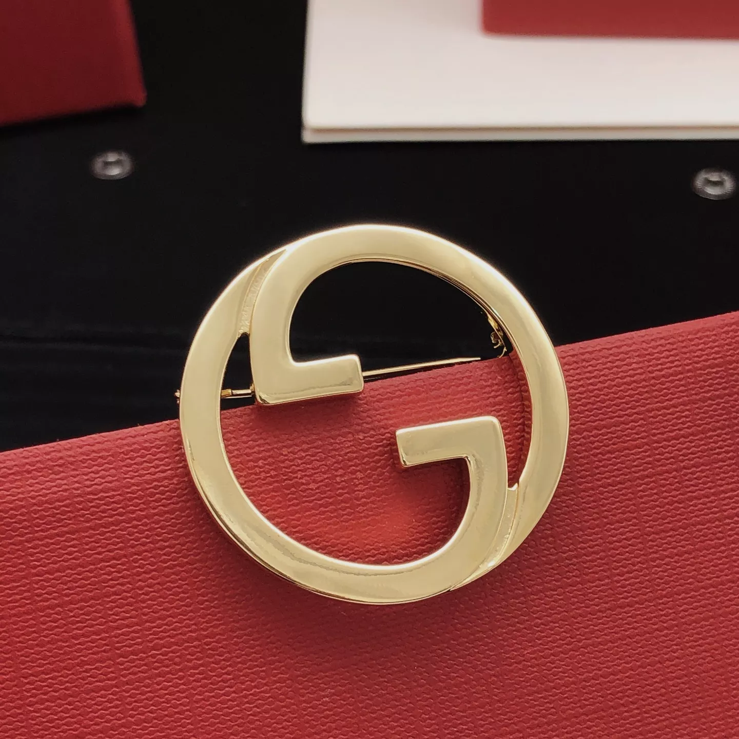 Comfortable 2555 Gucci Brooches For Women