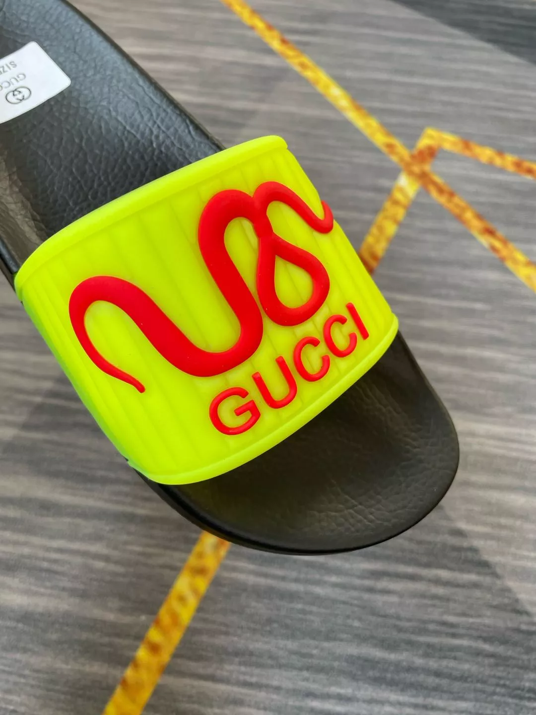 Comfortable 2558 Gucci Slippers For Men