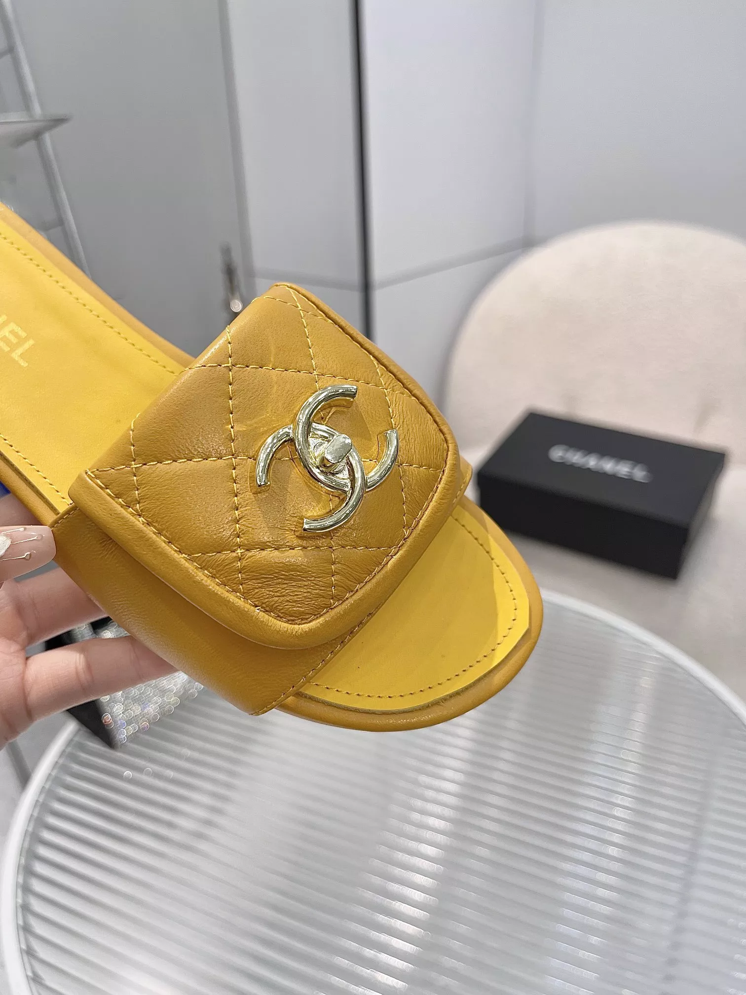 Comfortable 2749 Chanel Slippers For Women