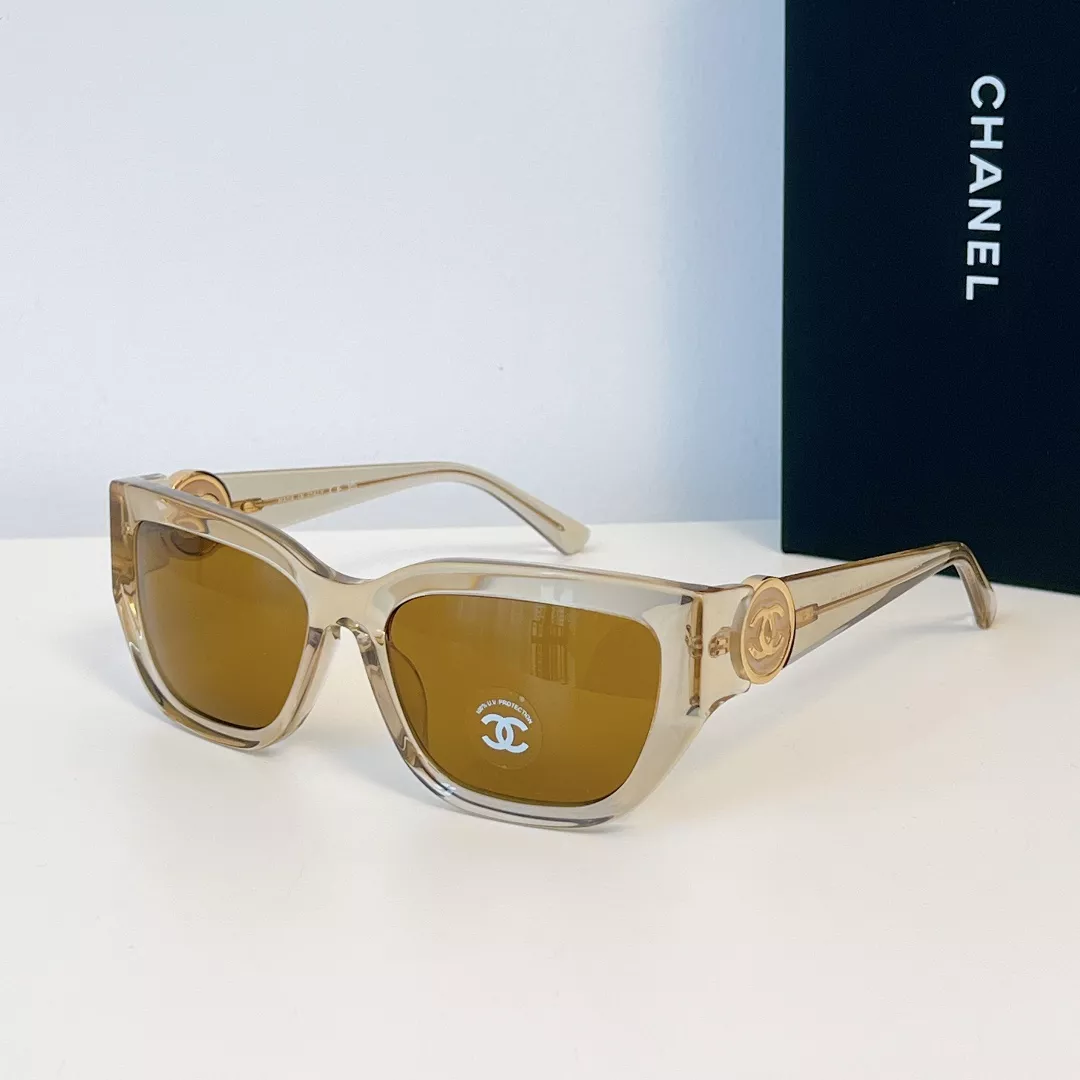 Comfortable 2799 Chanel AAA Quality Sunglasses