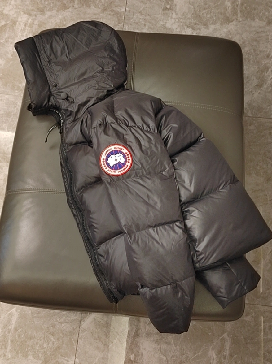 Comfortable 2801 Canada Goose Down Feather Coat Long Sleeved For Unisex