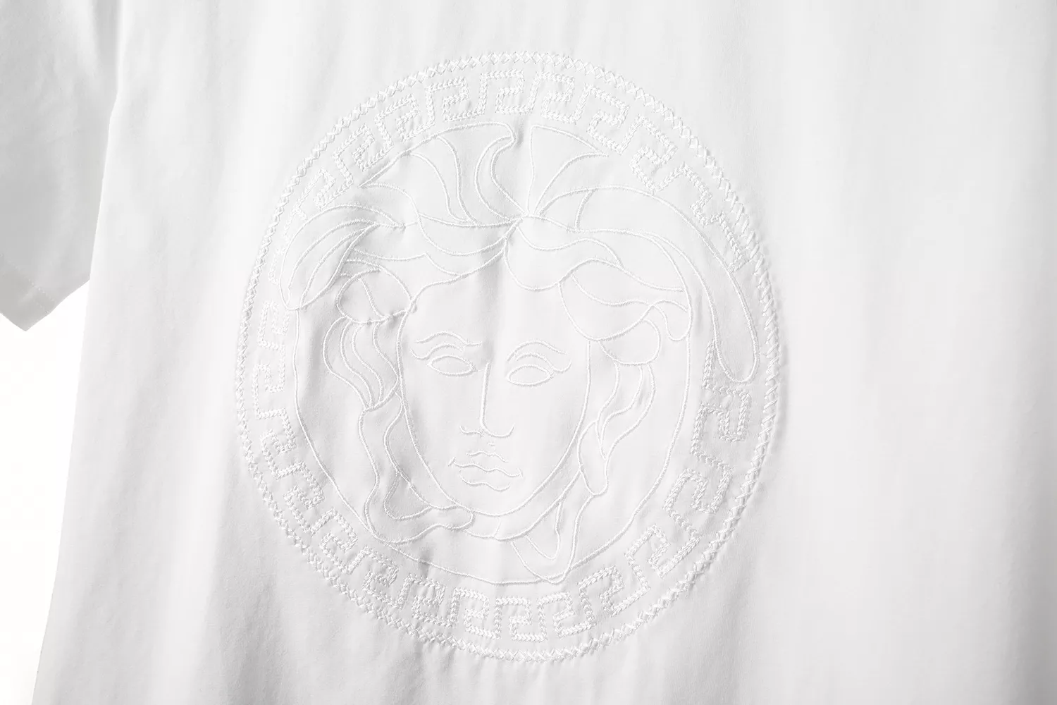 Comfortable 2849 Versace T-Shirts Short Sleeved For Men