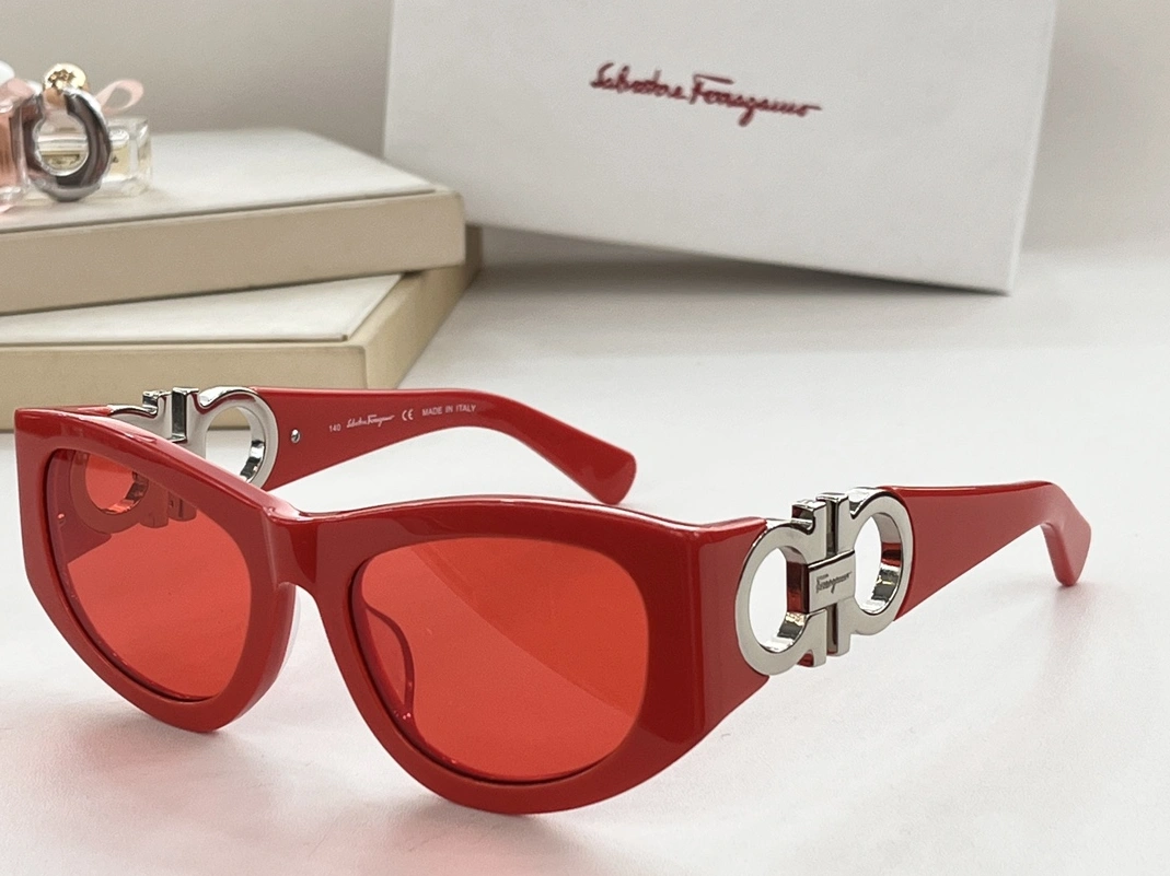 Comfortable 2883 Salvatore Ferragamo AAA Quality Sunglasses