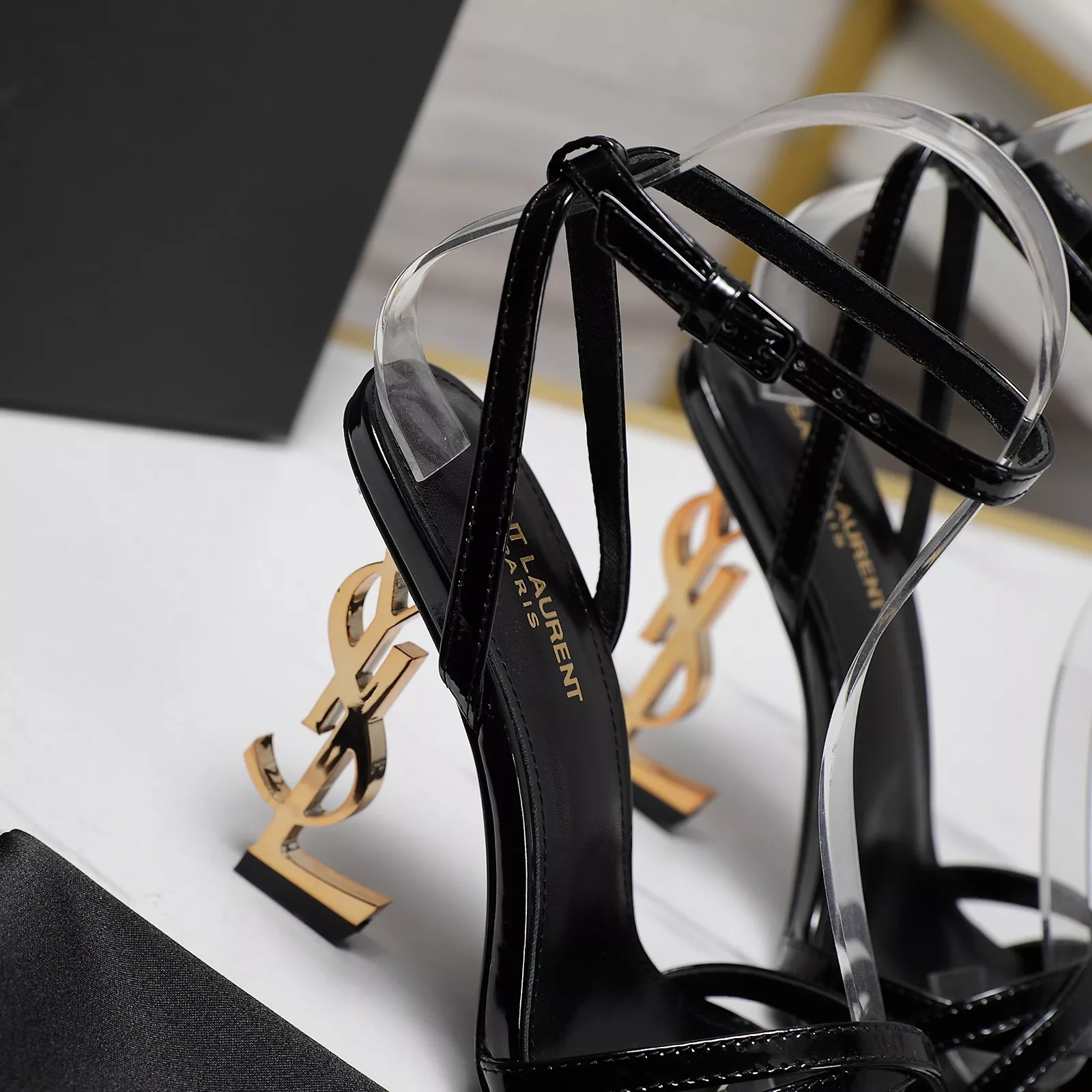 Comfortable 3059 Yves Saint Laurent YSL Sandal For Women