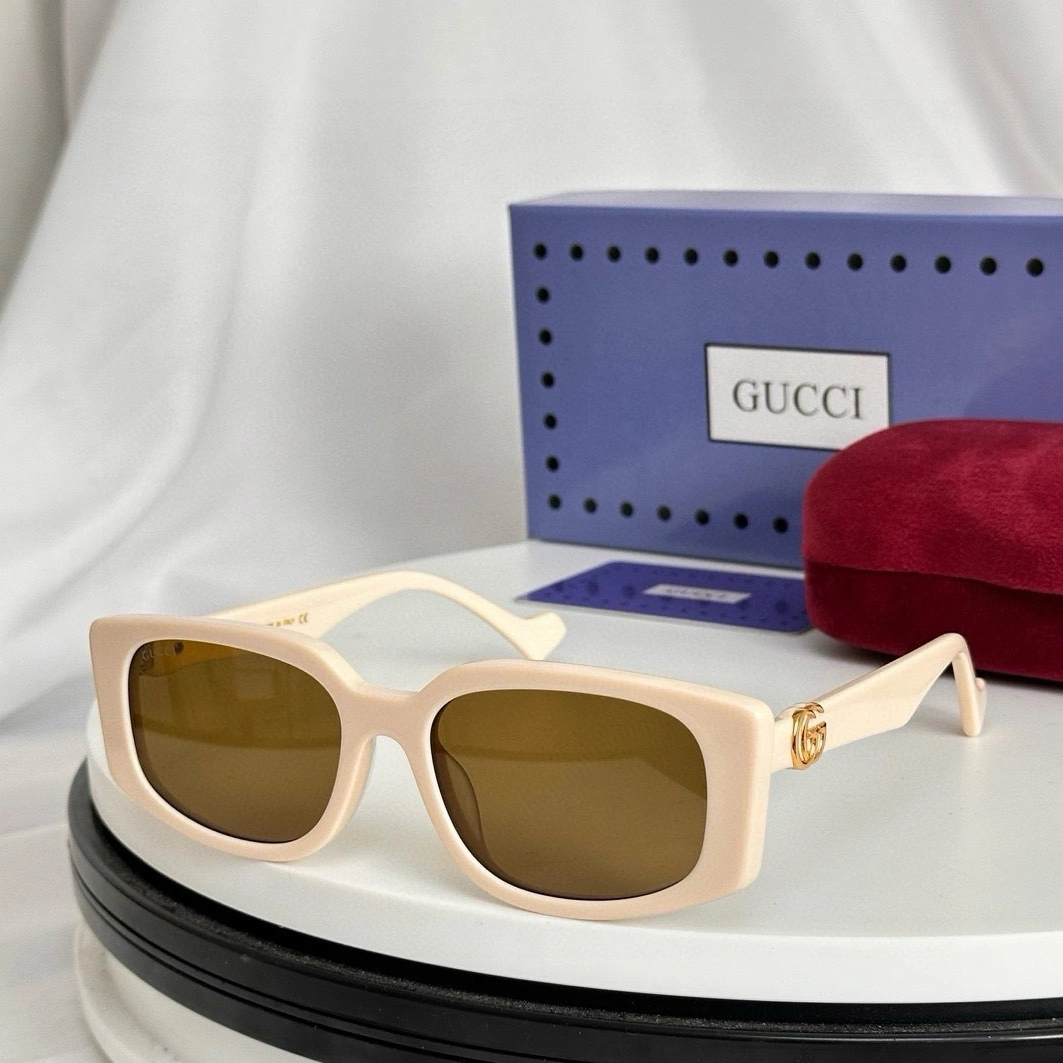 Comfortable 3131 Gucci AAA Quality Sunglasses
