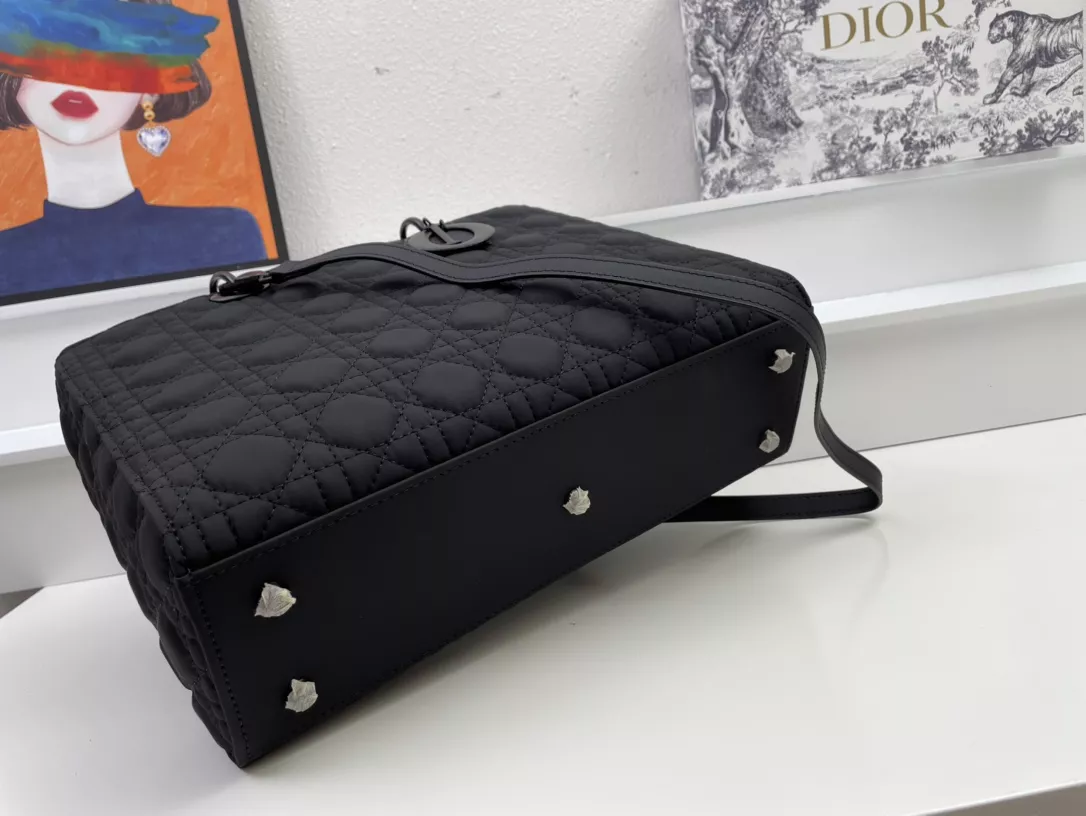 Comfortable 3178 Christian Dior AAA Quality Handbags For Women