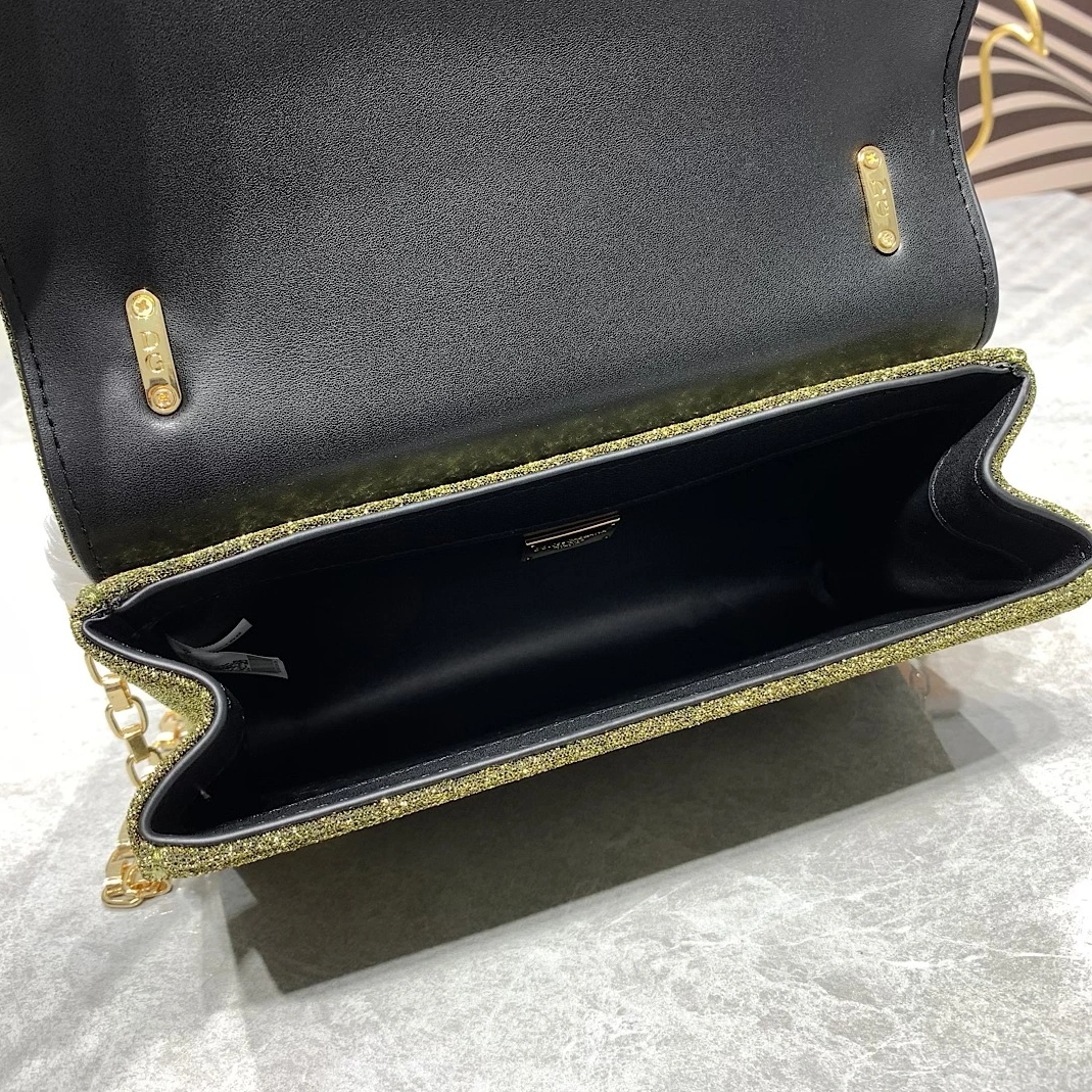 Comfortable 3243 Dolce & Gabbana D&G AAA Quality Messenger Bags For Women