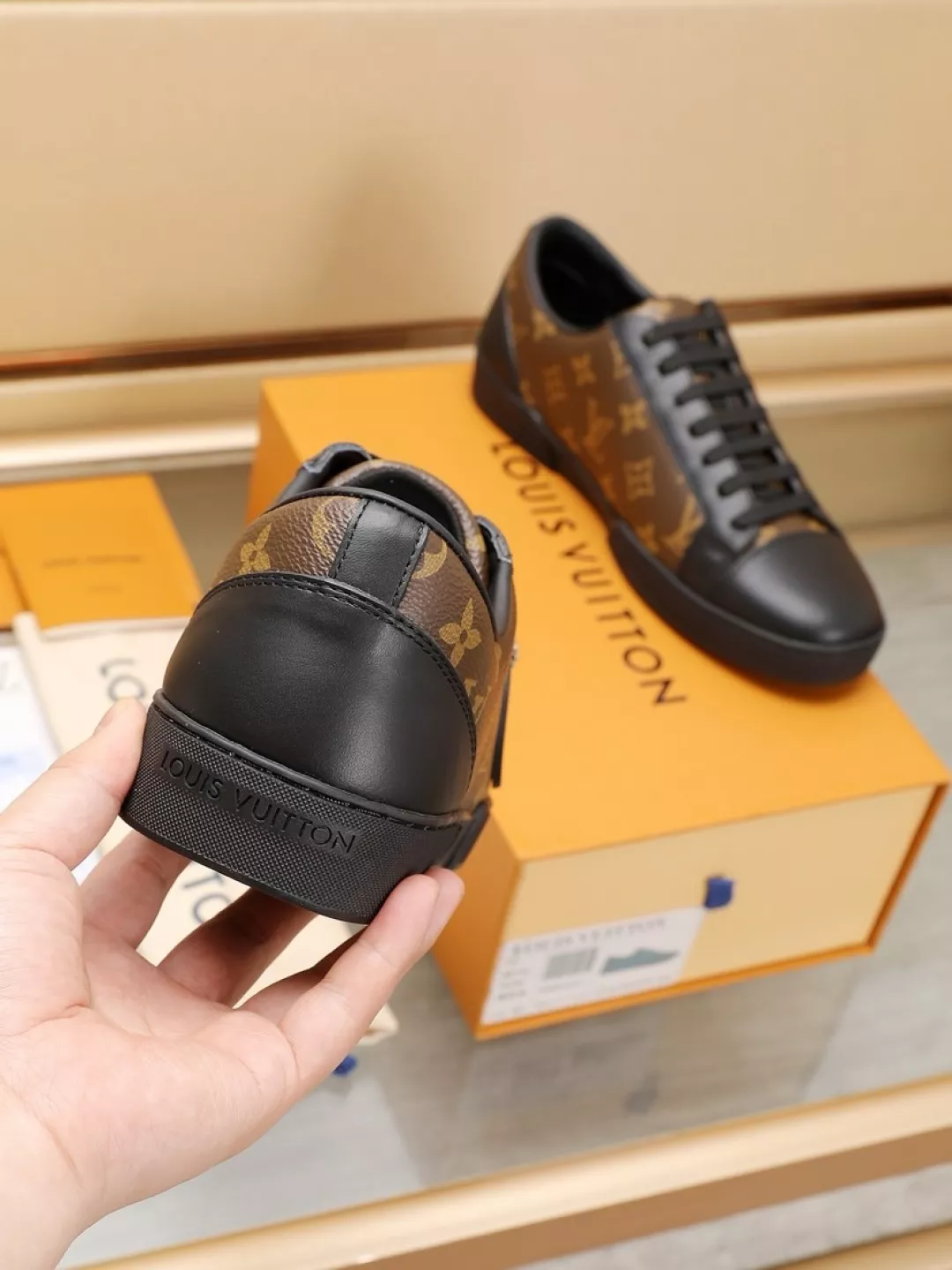 Comfortable 3283 Louis Vuitton Casual Shoes For Men
