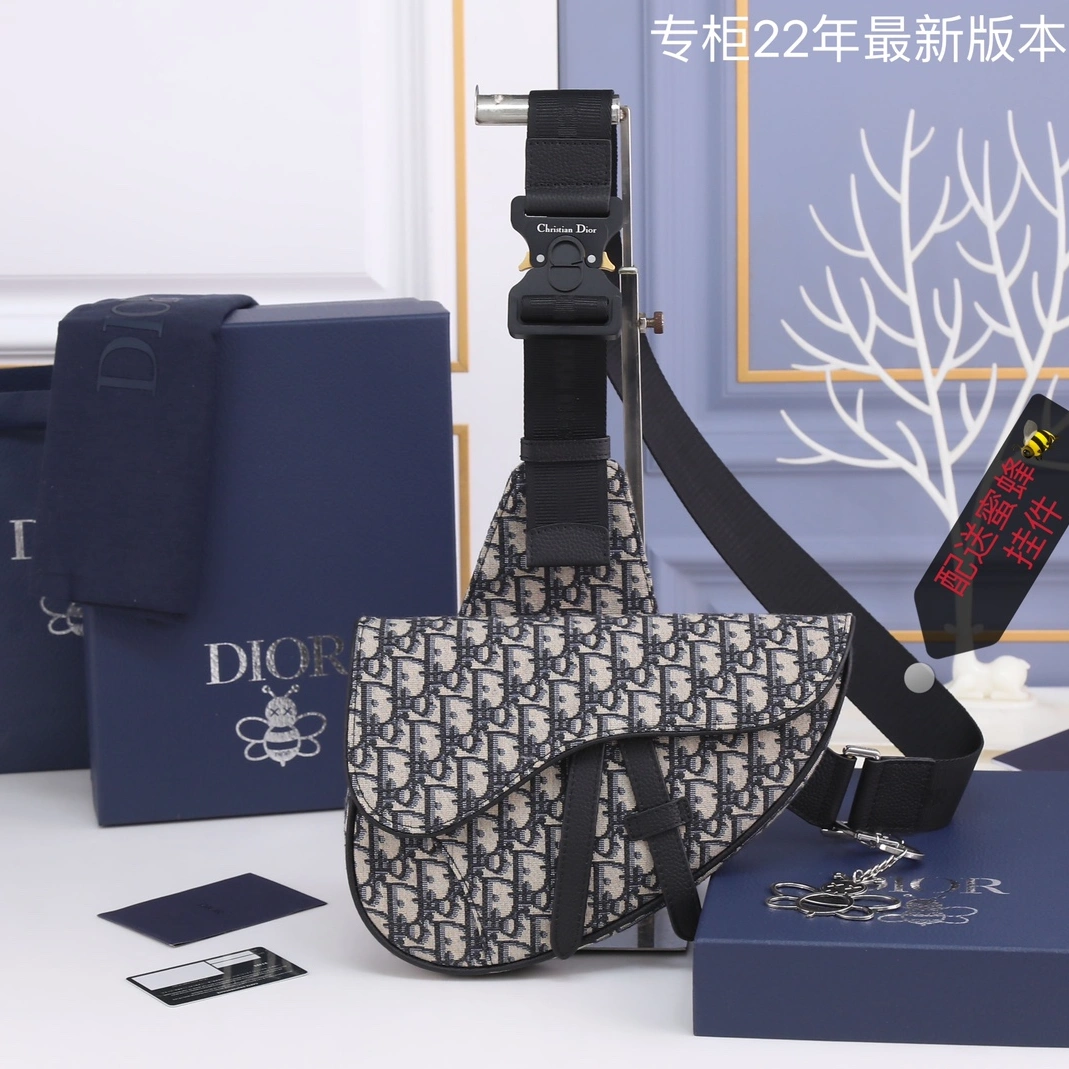 Comfortable 3340 Christian Dior AAA Man Messenger Bags