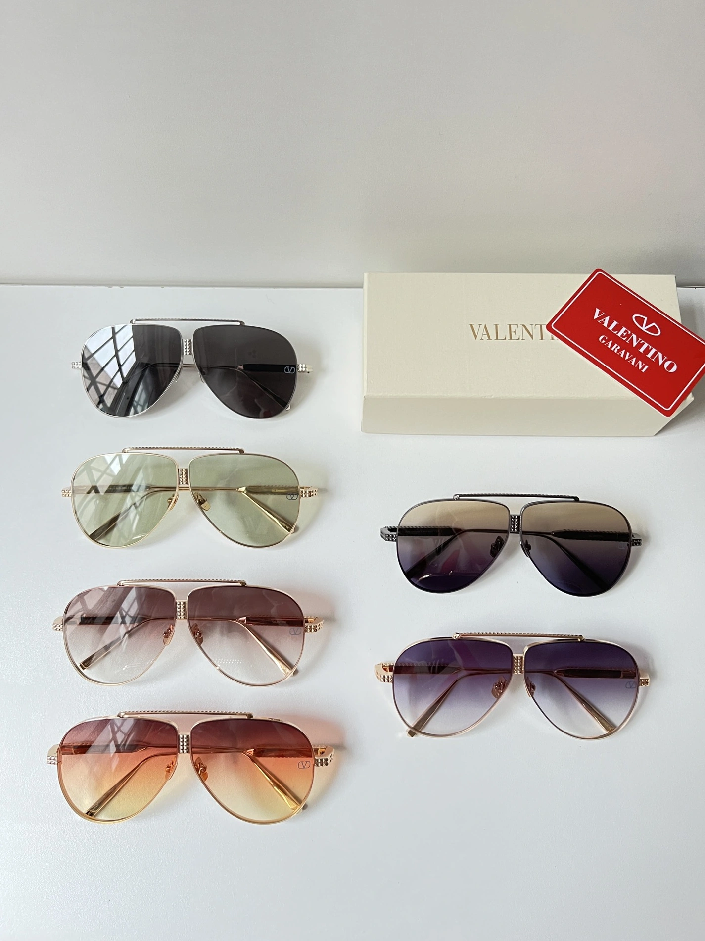 Comfortable 3346 Valentino AAA Quality Sunglasses