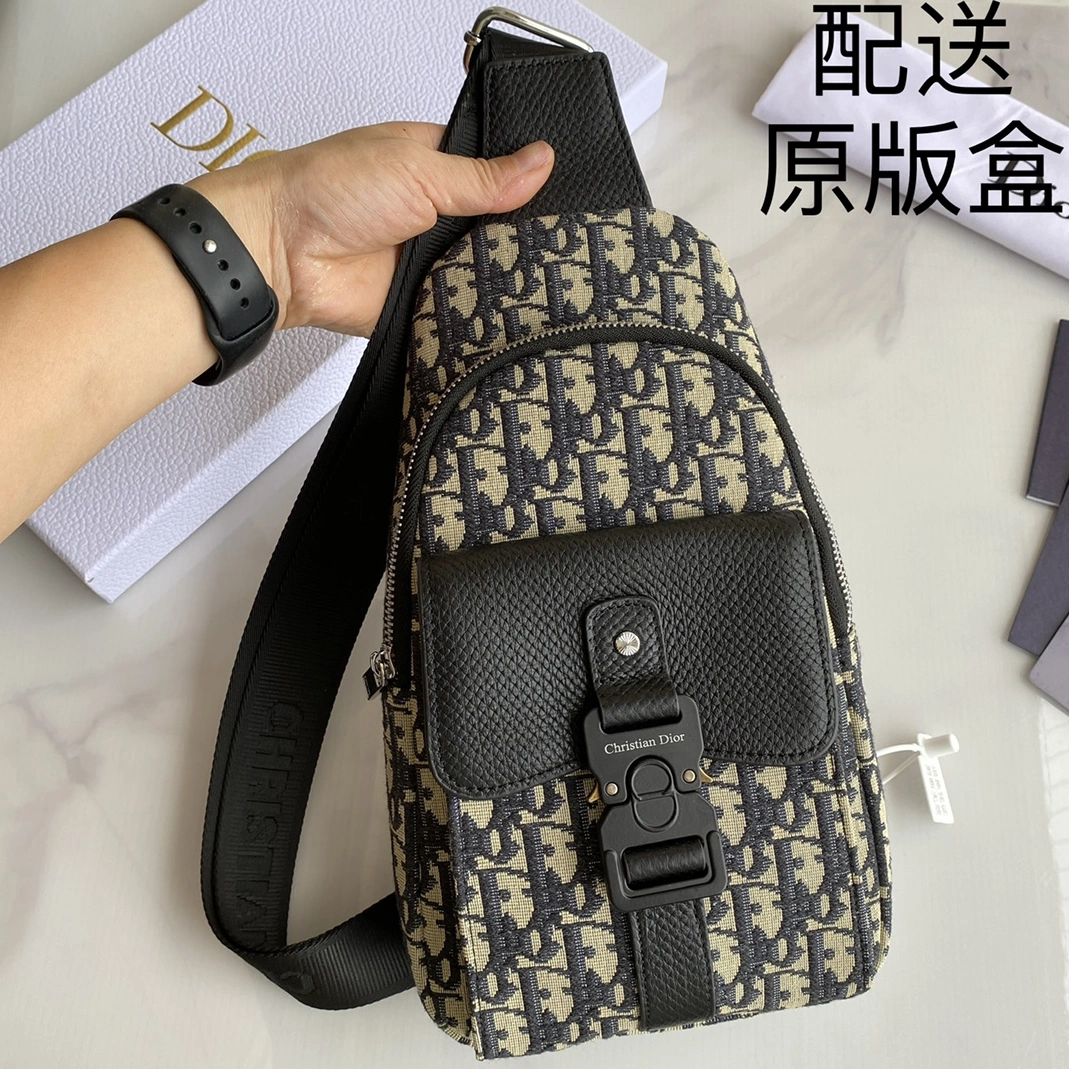 Comfortable 3400 Christian Dior AAA Man Messenger Bags