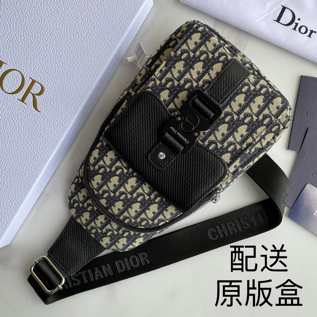 Comfortable 3400 Christian Dior AAA Man Messenger Bags