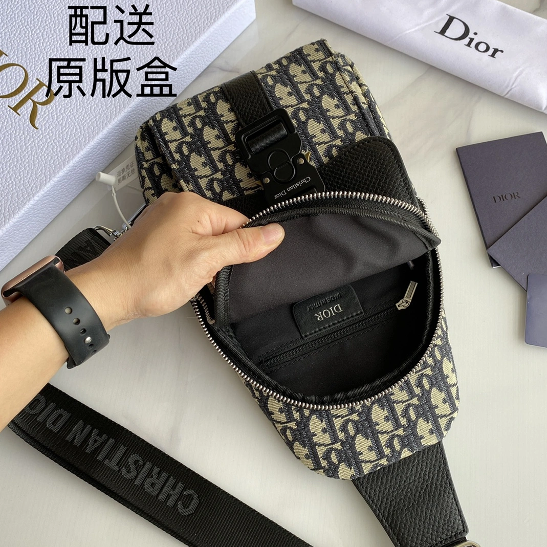 Comfortable 3400 Christian Dior AAA Man Messenger Bags