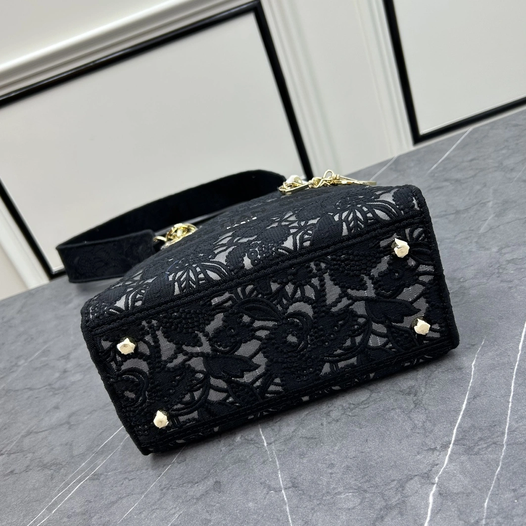 Comfortable 3430 Christian Dior AAA Quality Handbags For Women