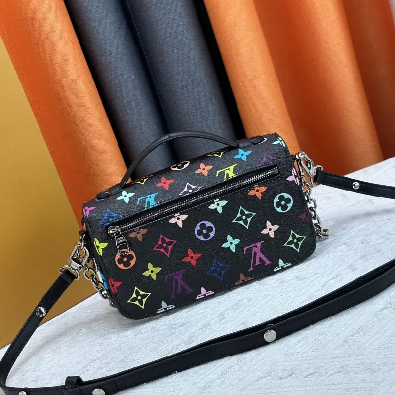 Comfortable 368 Louis Vuitton AAA Quality Messenger Bags For Women