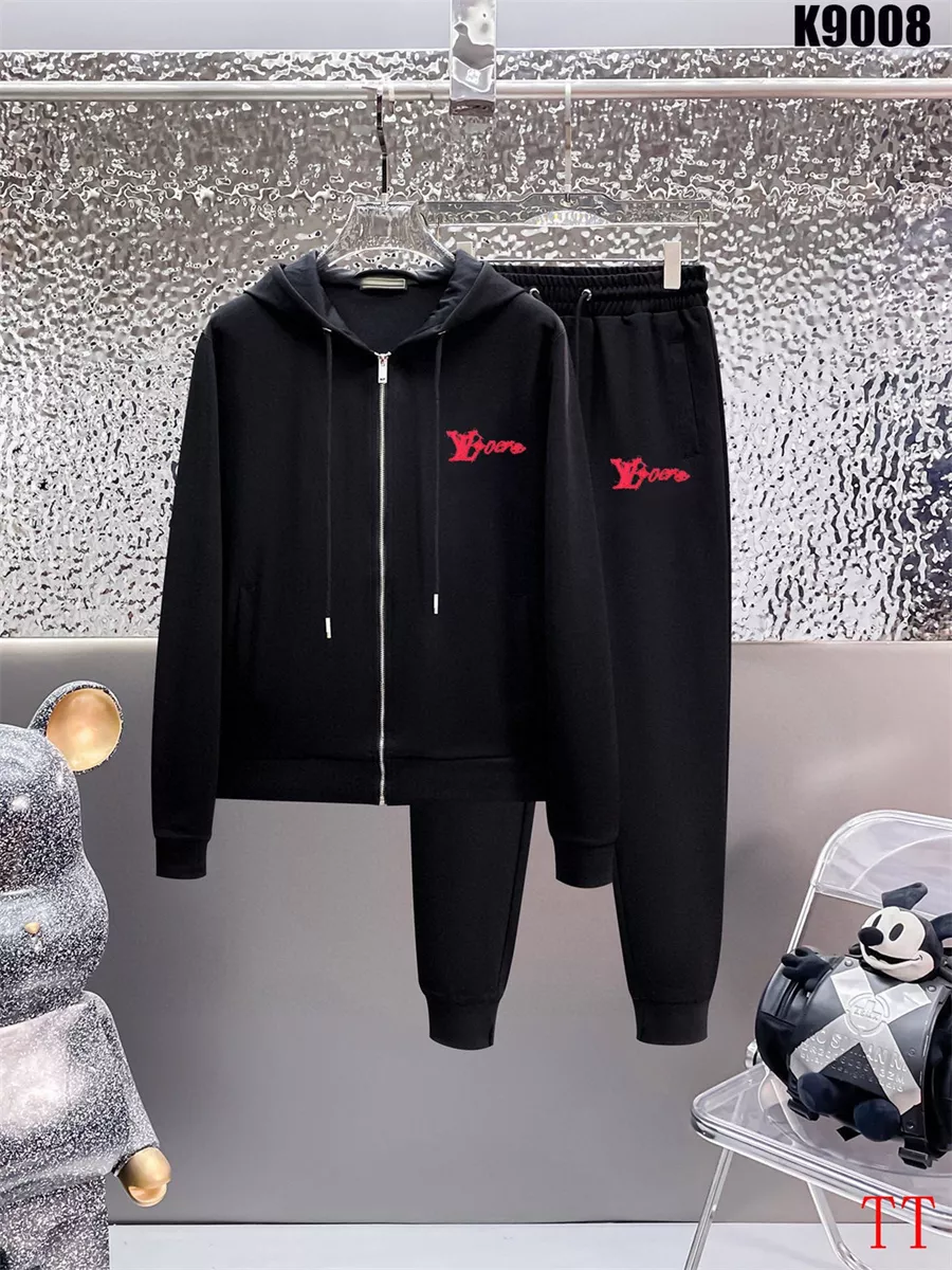 Comfortable 3738 Louis Vuitton LV Tracksuits Long Sleeved For Men