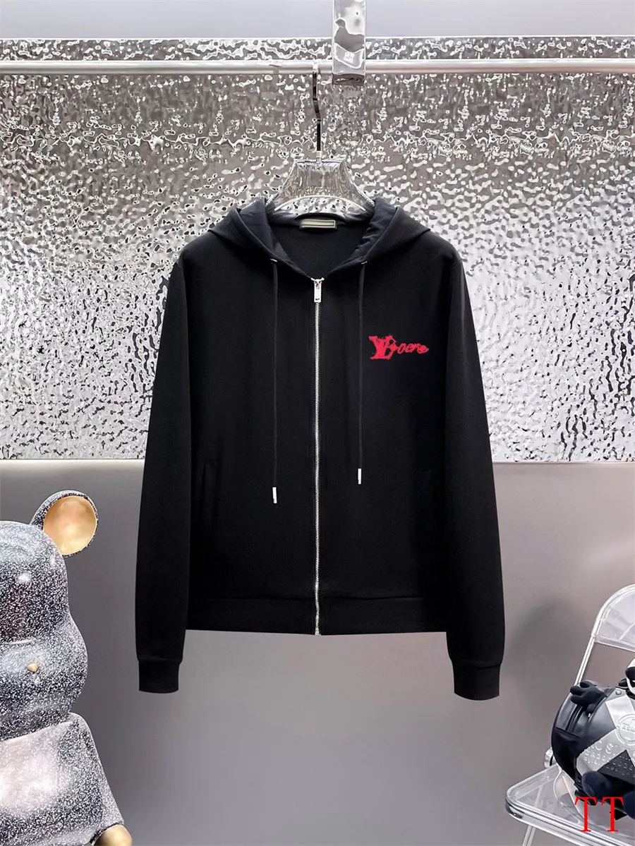 Comfortable 3738 Louis Vuitton LV Tracksuits Long Sleeved For Men