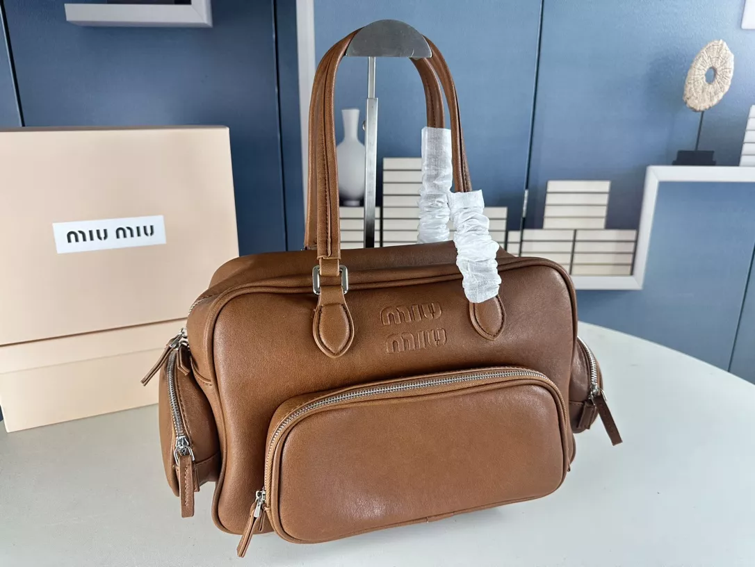 Comfortable 3855 MIU MIU AAA Quality Handbags For Women