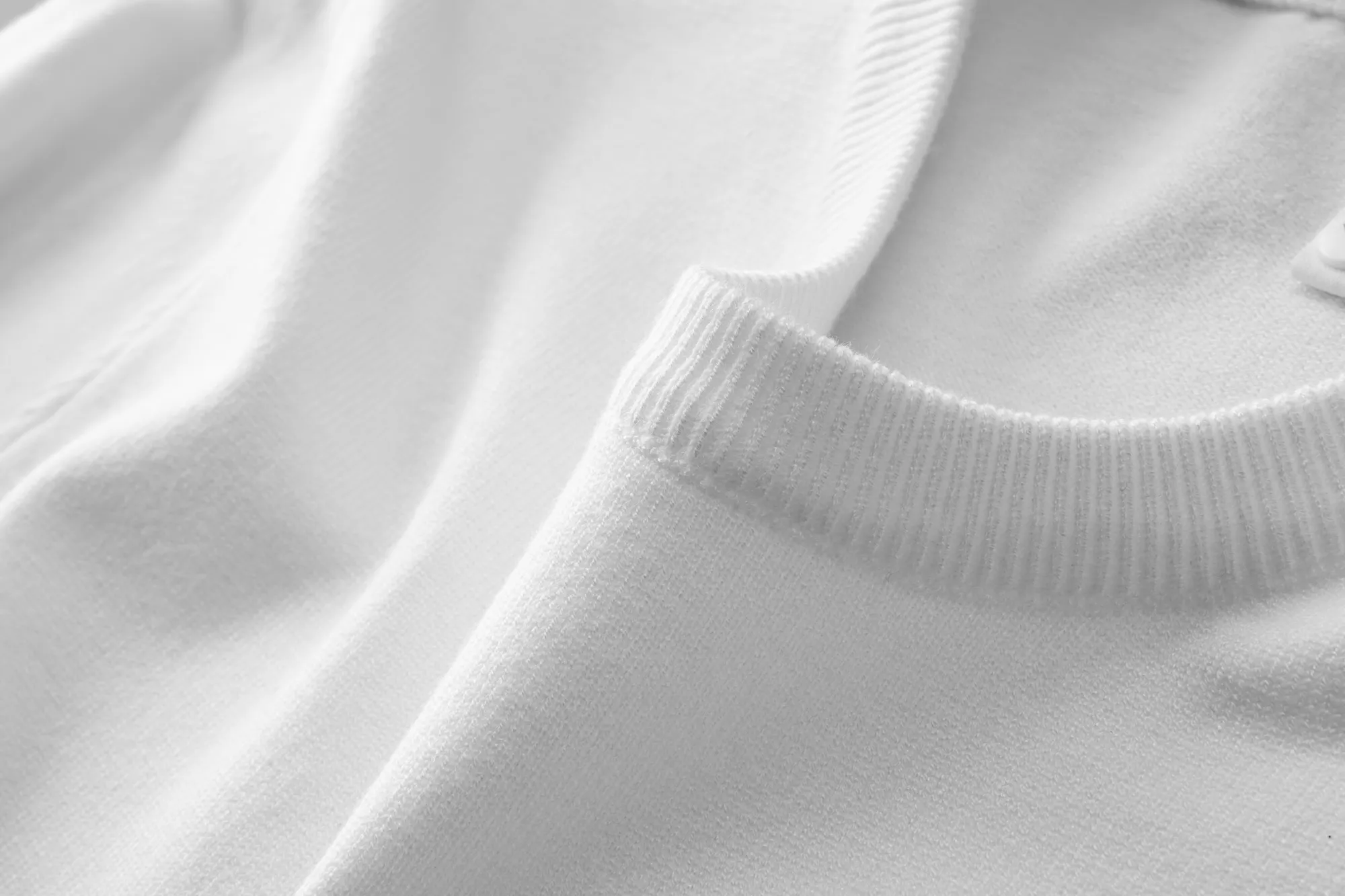Comfortable 3859 Gucci Sweaters Long Sleeved For Men