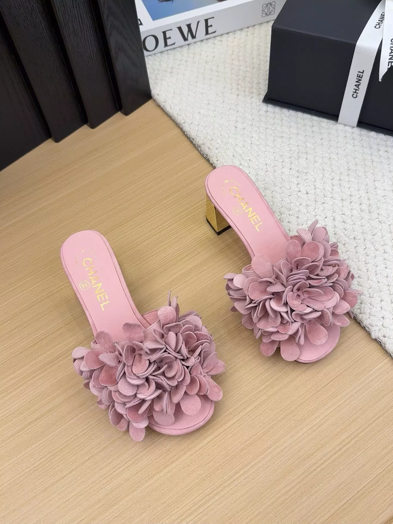 Comfortable 3876 Chanel Slippers For Women