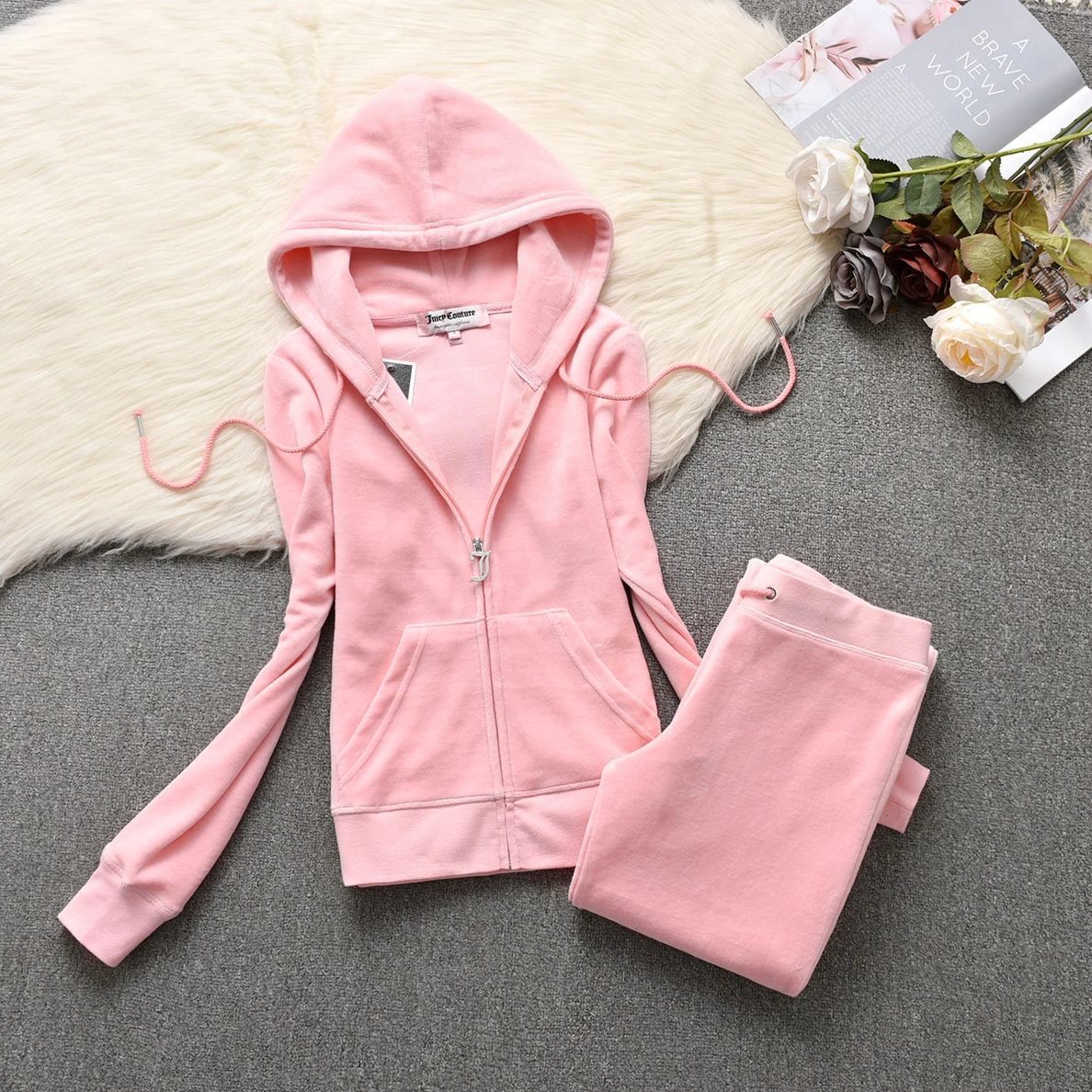 Comfortable 3925 Juicy Couture Tracksuits Long Sleeved For Women