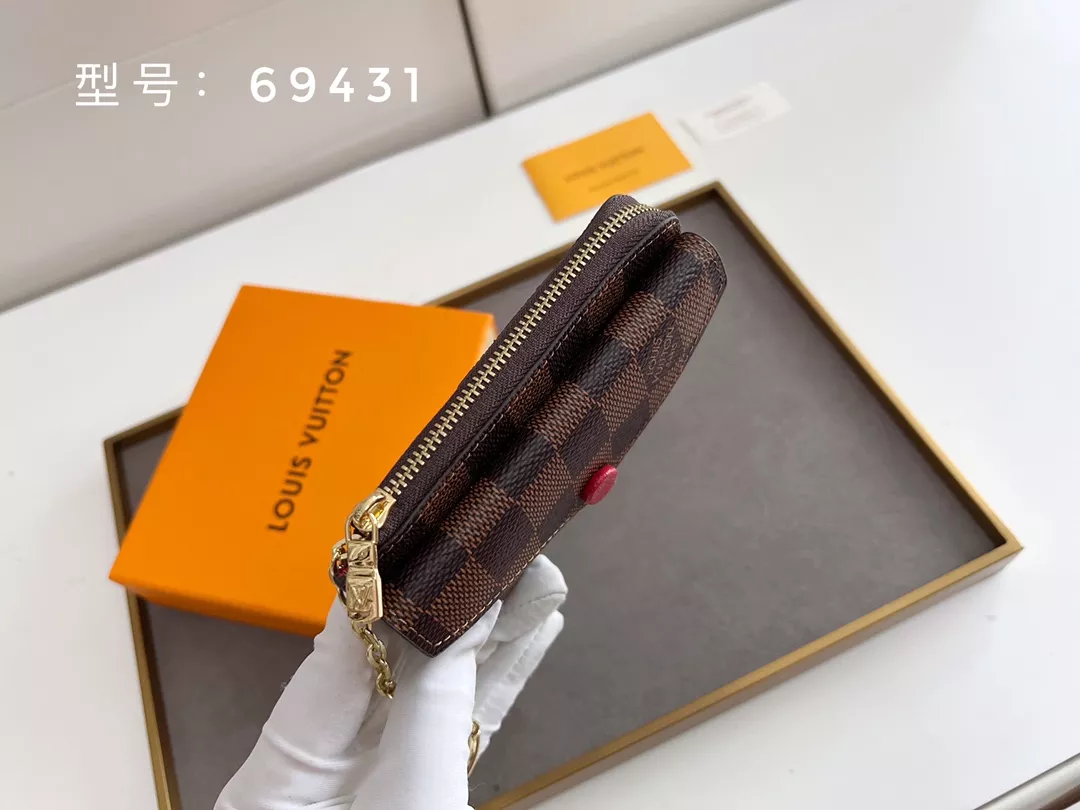 Comfortable 3955 Louis Vuitton LV Card Case