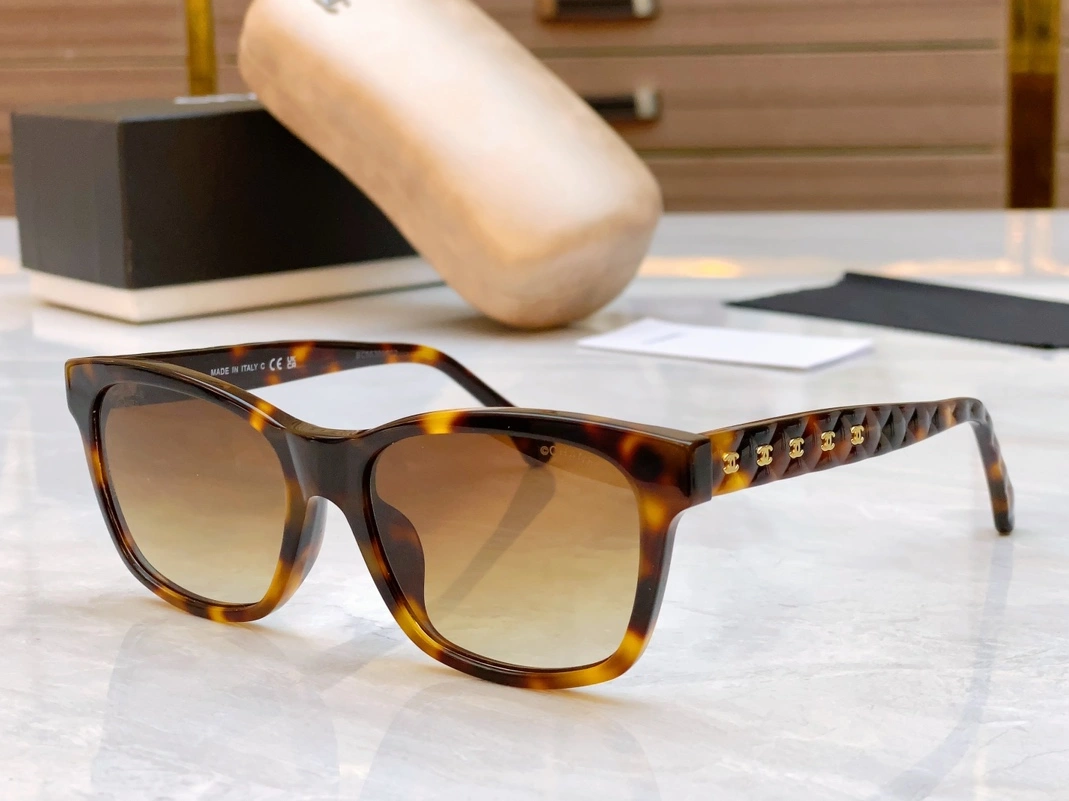 Comfortable 4000 Chanel AAA Quality Sunglasses