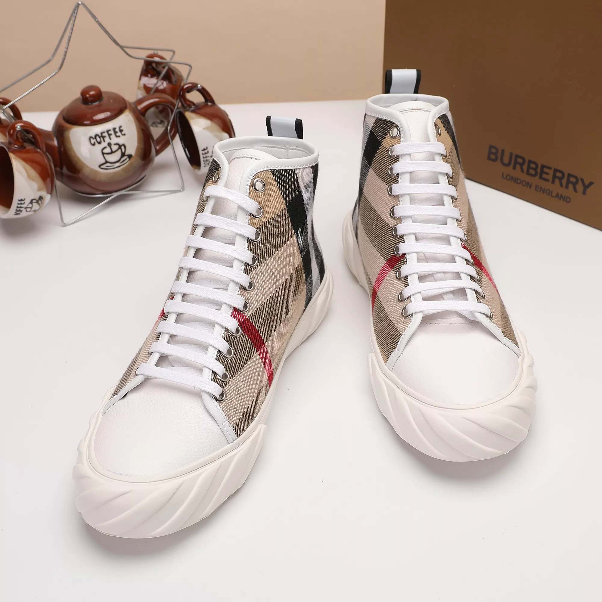 Comfortable 413 Burberry High Tops Shoes For Men