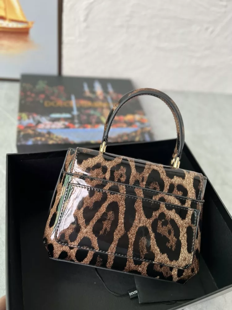 Comfortable 4172 Dolce & Gabbana AAA Quality Handbags For Women