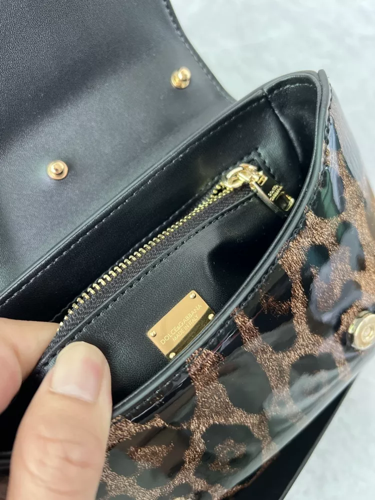 Comfortable 4172 Dolce & Gabbana AAA Quality Handbags For Women