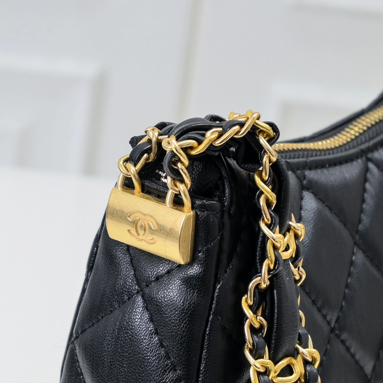 Comfortable 4272 Chanel AAA Quality Shoulder Bags For Women