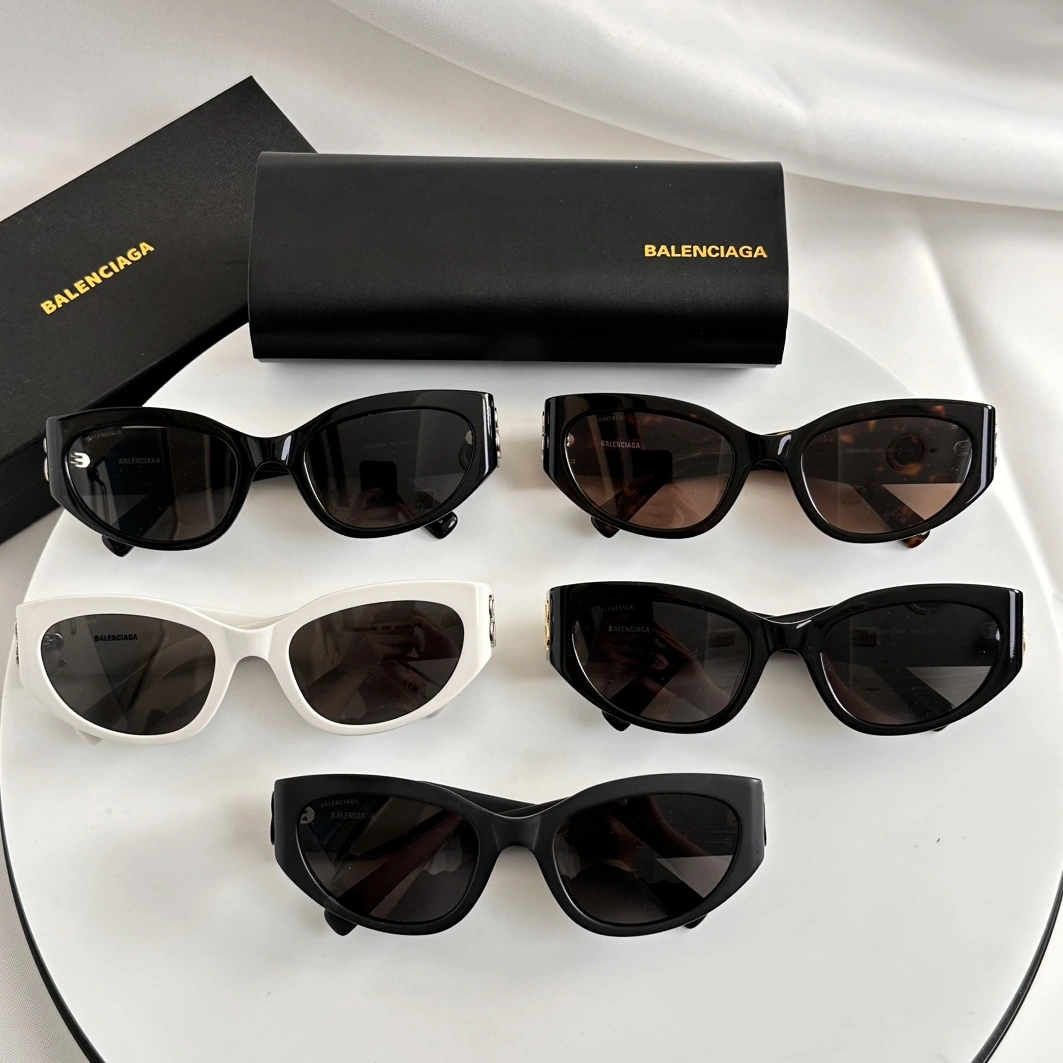Comfortable 4296 Balenciaga AAA Quality Sunglasses