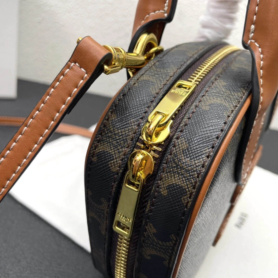 Comfortable 4429 Celine AAA Quality Handbags For Women